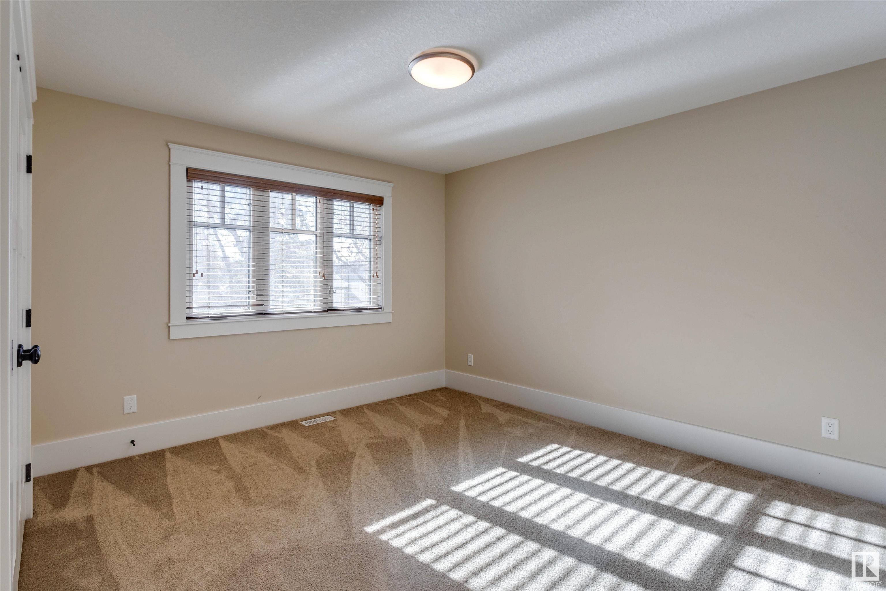      11026 80 AV NW , Edmonton,  ,T6G 0R3 ;  Listing Number: MLS E4419408