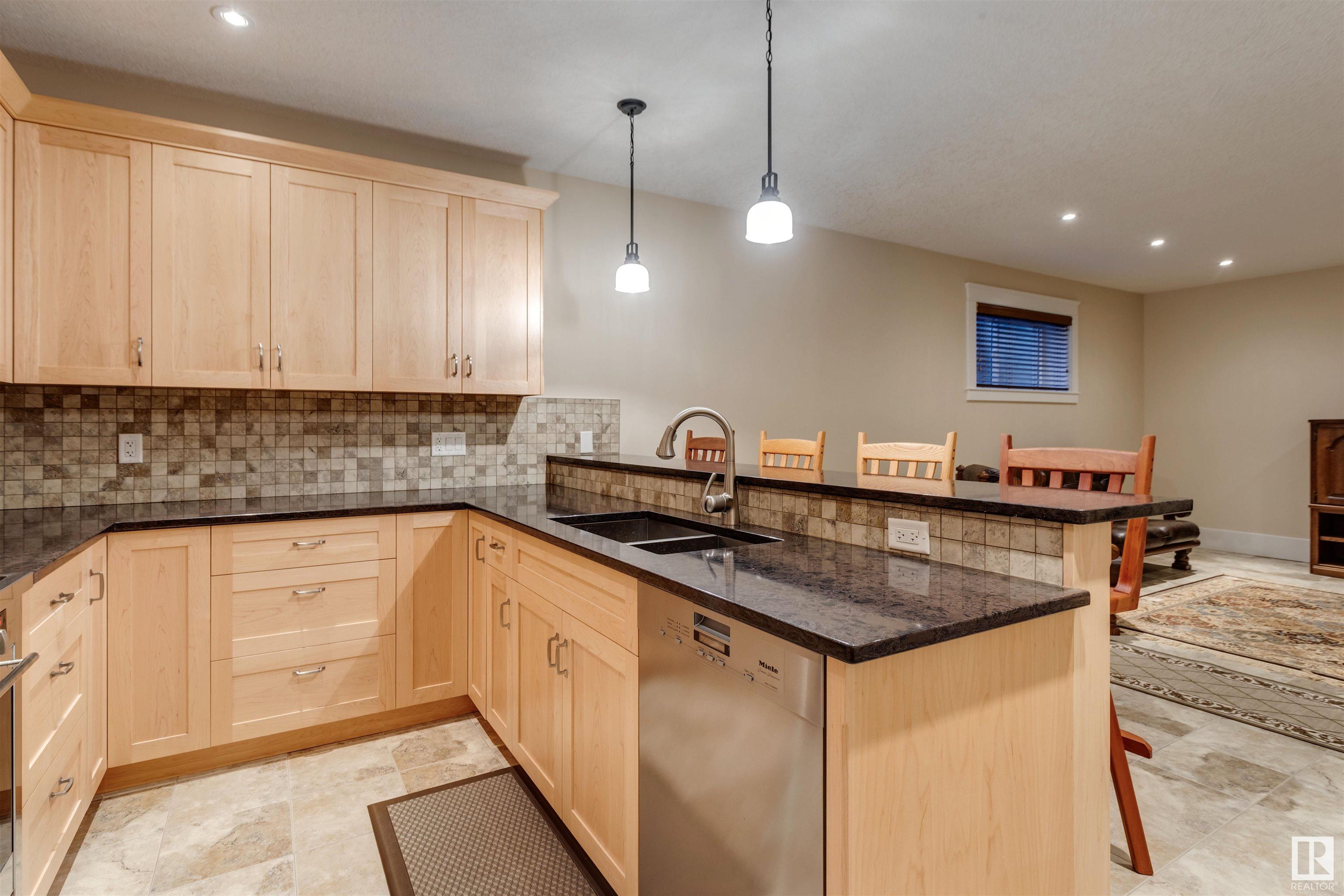      11026 80 AV NW , Edmonton,  ,T6G 0R3 ;  Listing Number: MLS E4419408