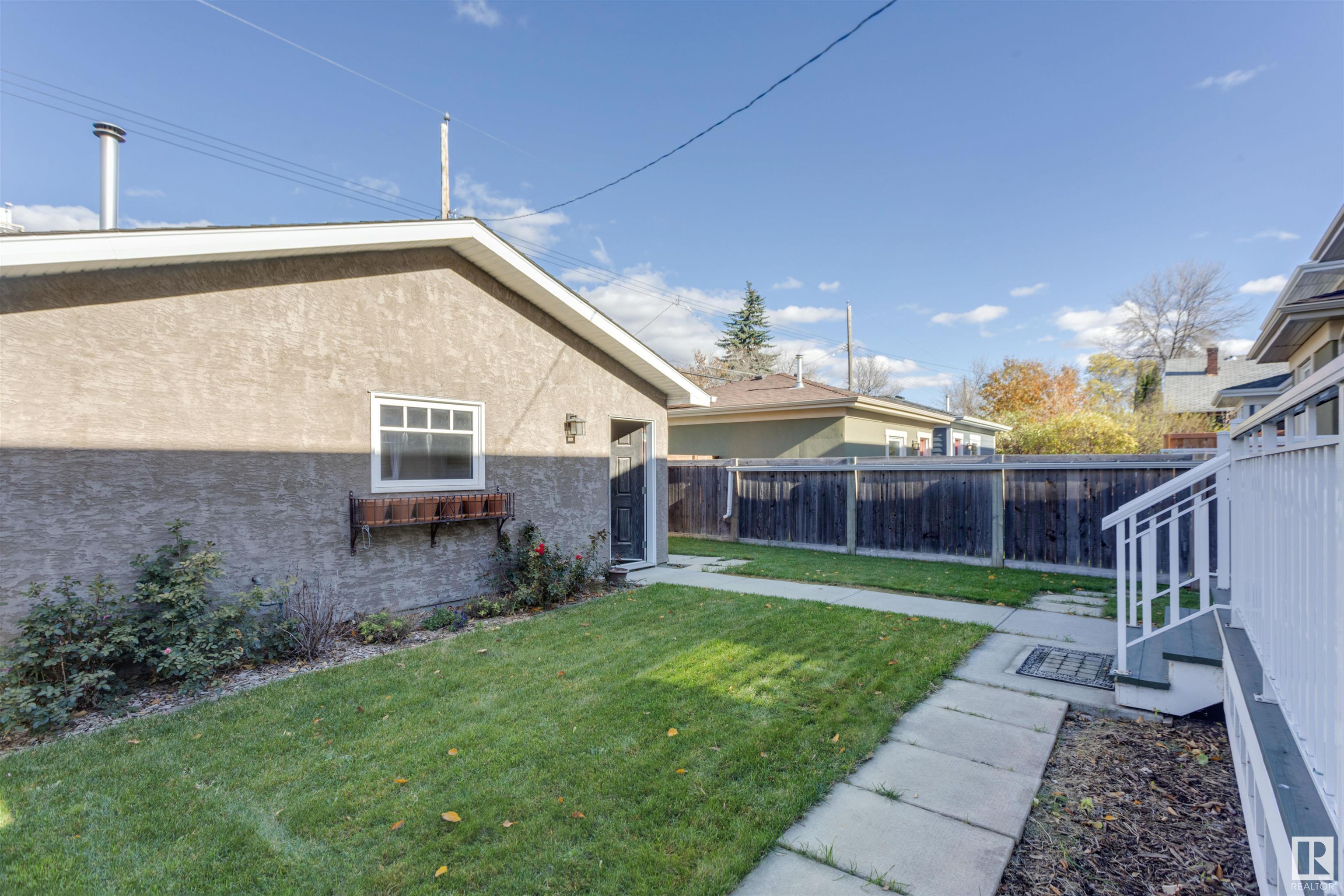      11026 80 AV NW , Edmonton,  ,T6G 0R3 ;  Listing Number: MLS E4419408