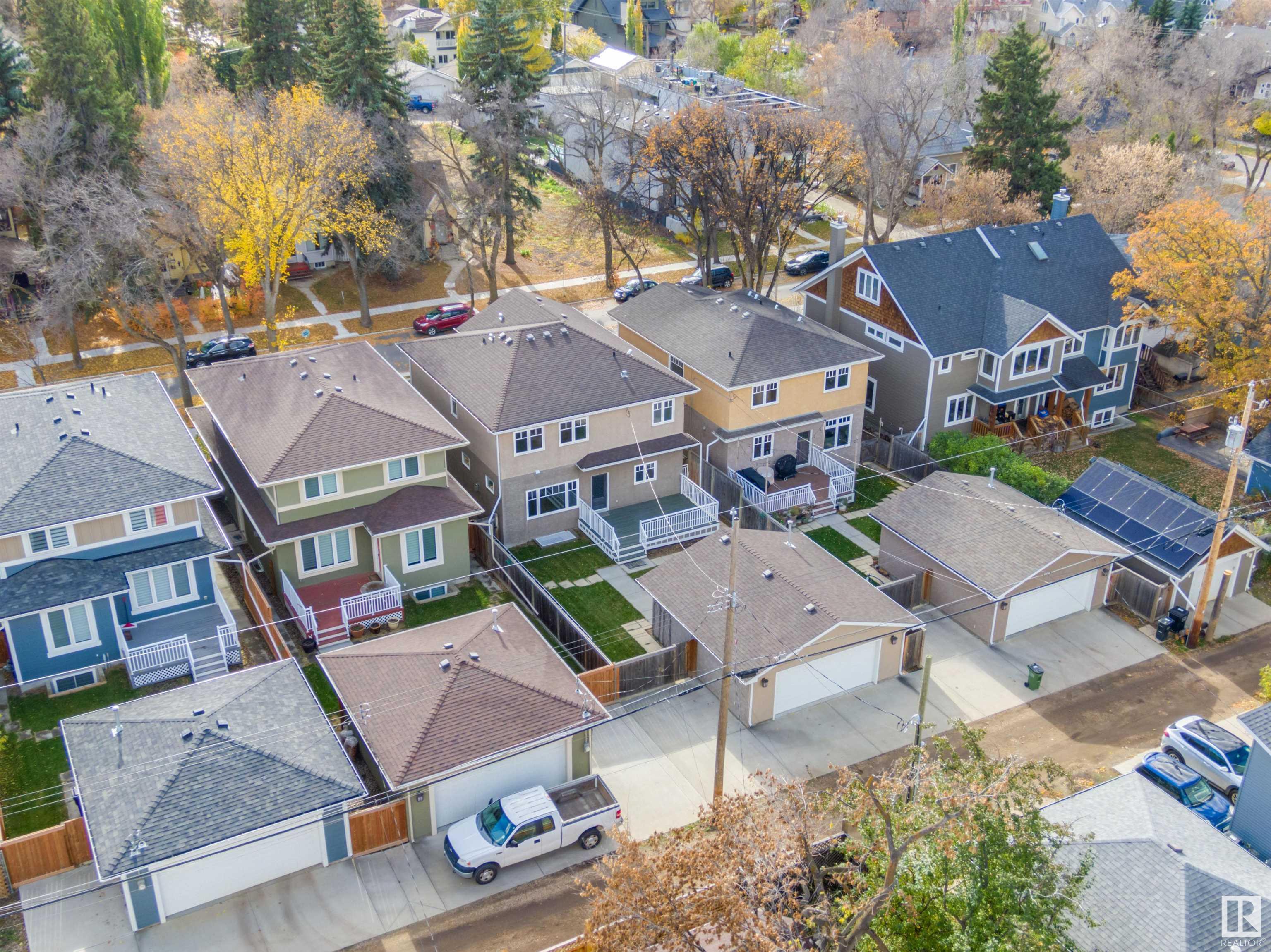      11026 80 AV NW , Edmonton,  ,T6G 0R3 ;  Listing Number: MLS E4419408