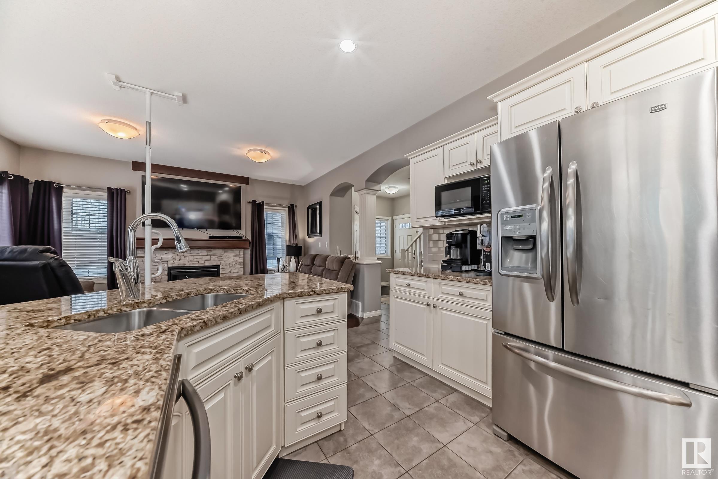      2003 Redtail CM NW , Edmonton,  ,T5S 0H2 ;  Listing Number: MLS E4419409