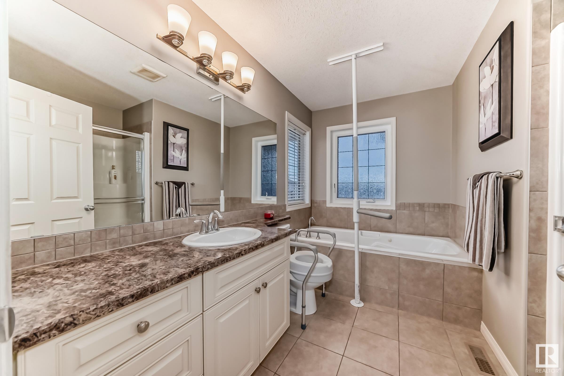      2003 Redtail CM NW , Edmonton,  ,T5S 0H2 ;  Listing Number: MLS E4419409