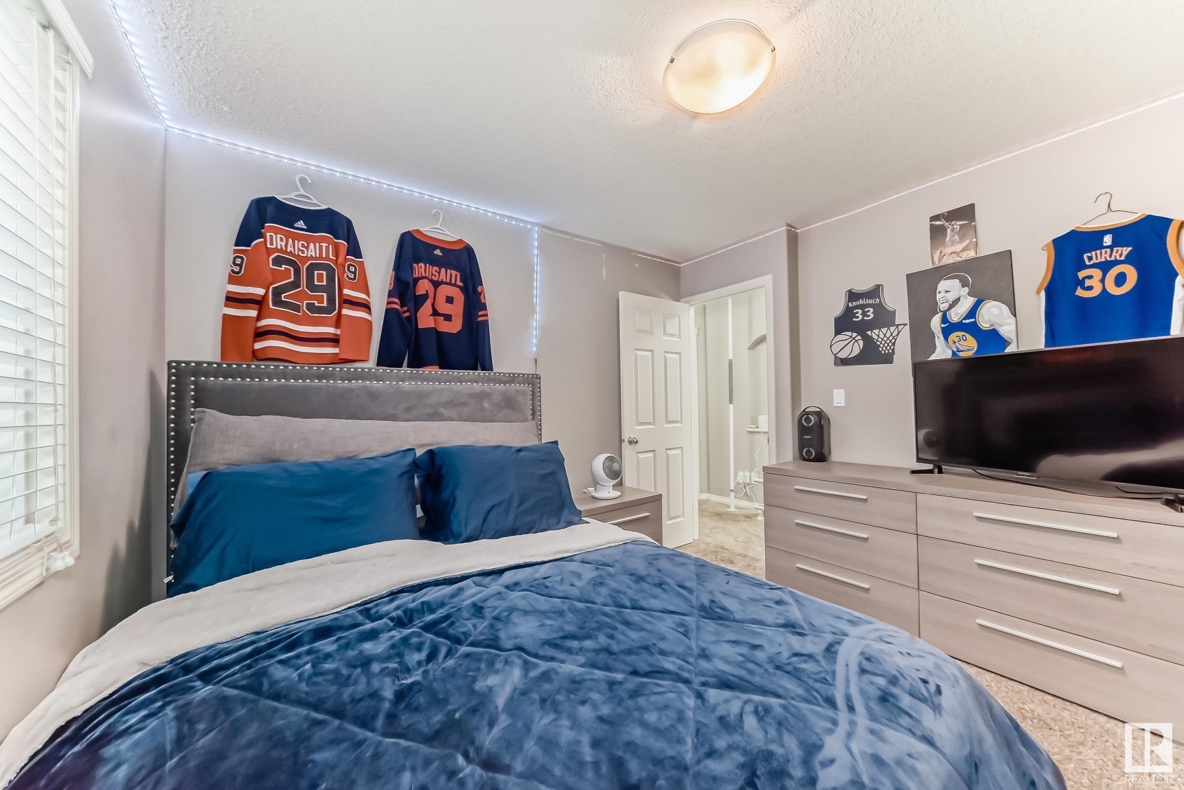      2003 Redtail CM NW , Edmonton,  ,T5S 0H2 ;  Listing Number: MLS E4419409