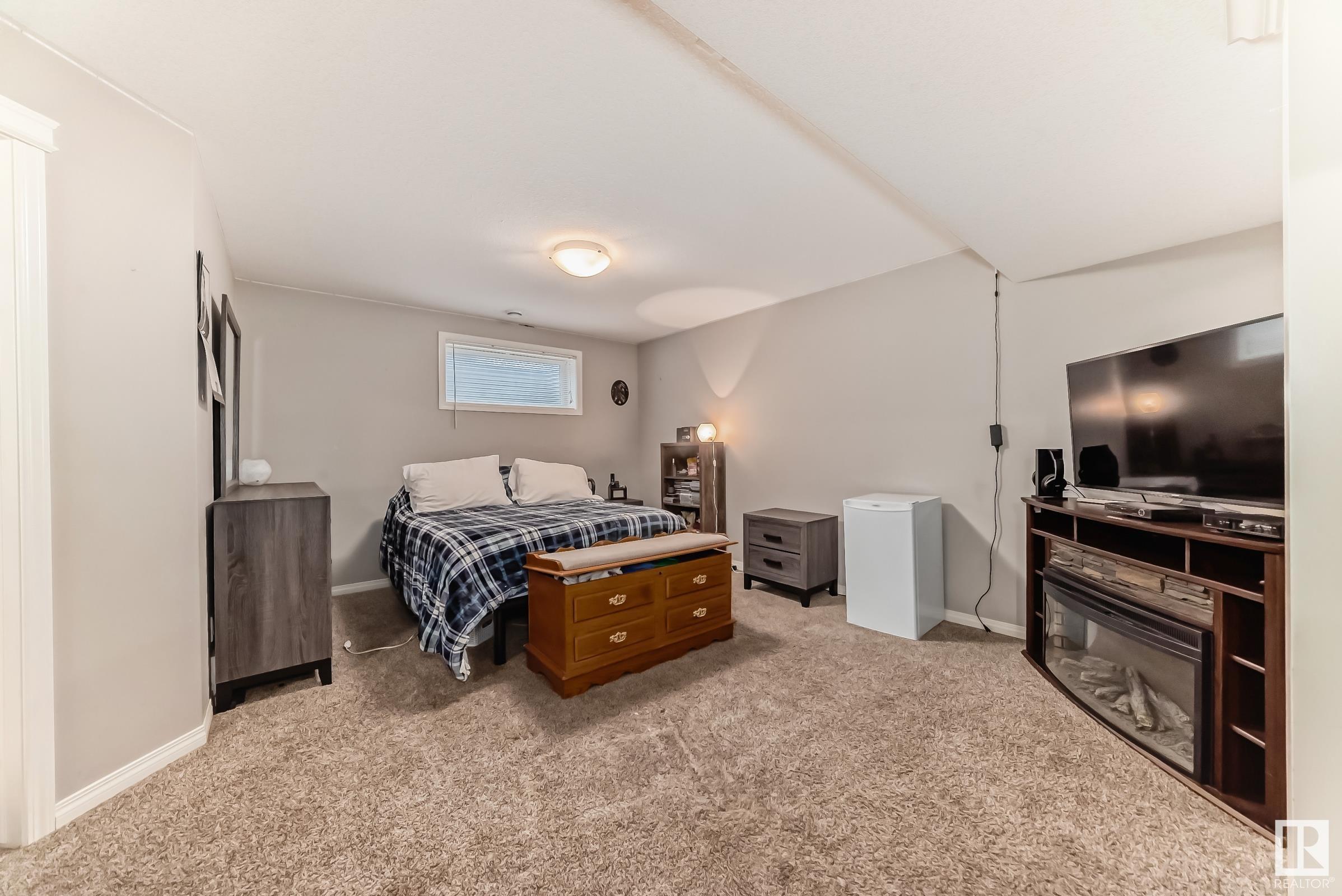      2003 Redtail CM NW , Edmonton,  ,T5S 0H2 ;  Listing Number: MLS E4419409