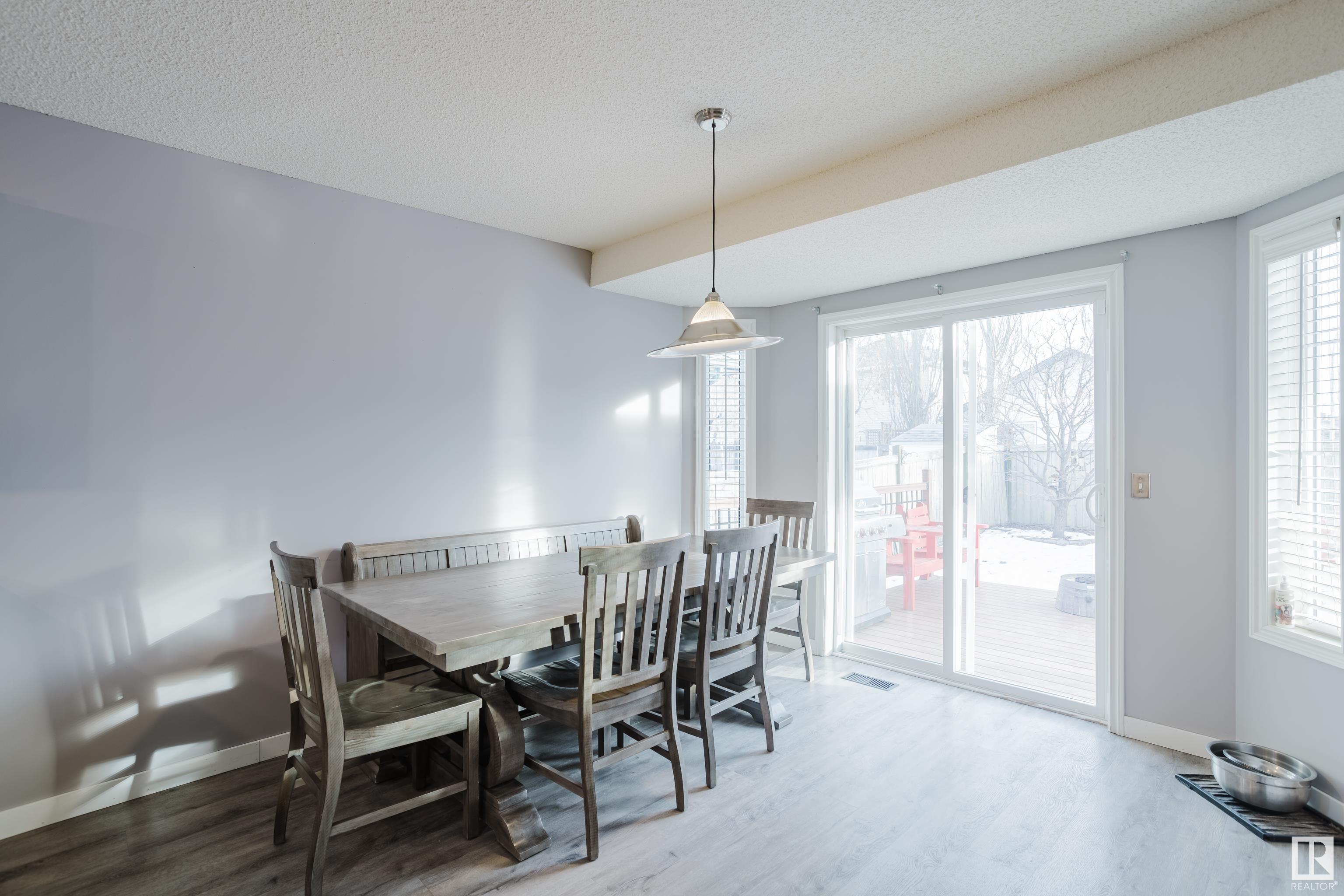      24 LAWSON BV , Spruce Grove,  ,T7X 4P1 ;  Listing Number: MLS E4419412