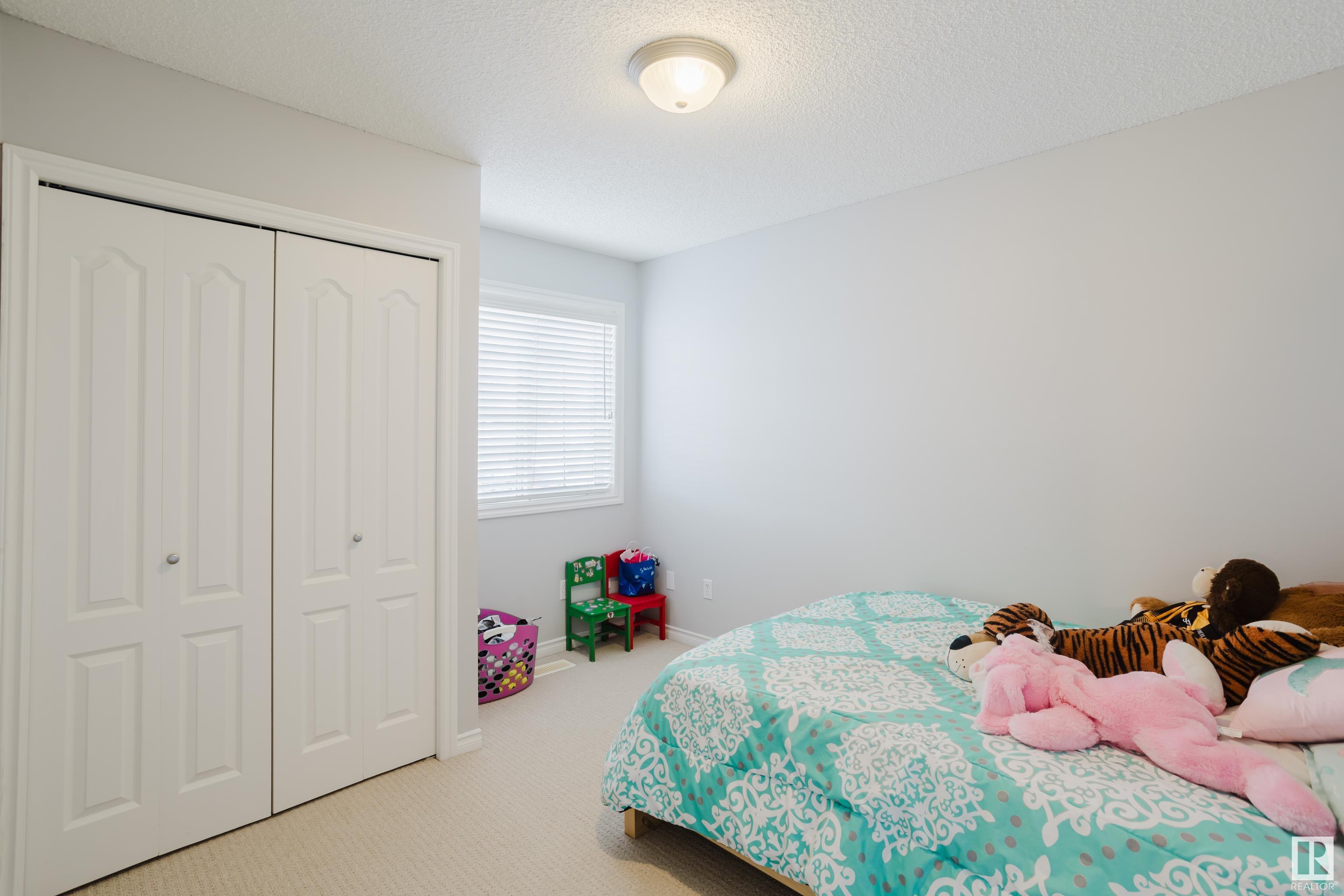      24 LAWSON BV , Spruce Grove,  ,T7X 4P1 ;  Listing Number: MLS E4419412