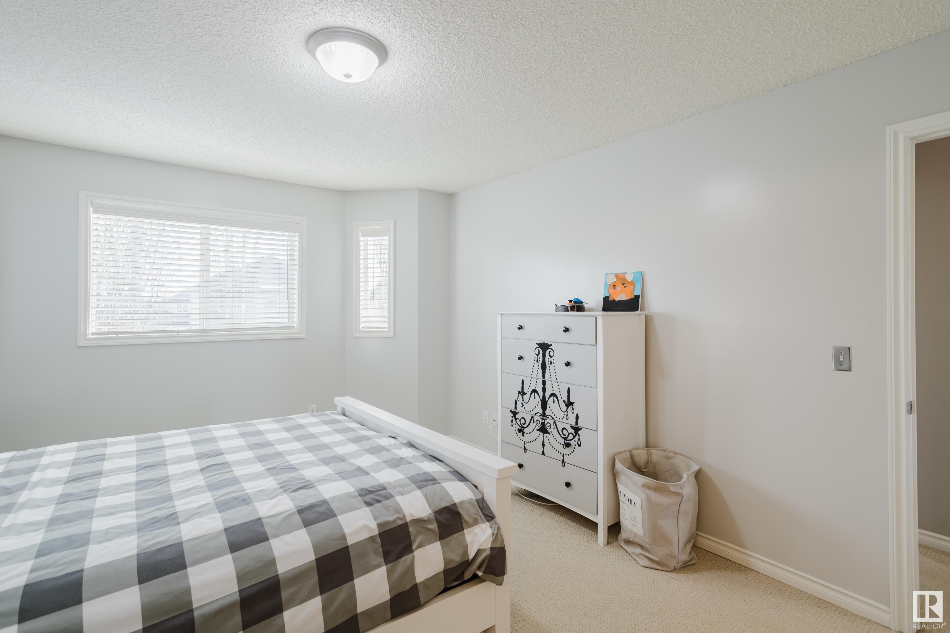      24 LAWSON BV , Spruce Grove,  ,T7X 4P1 ;  Listing Number: MLS E4419412