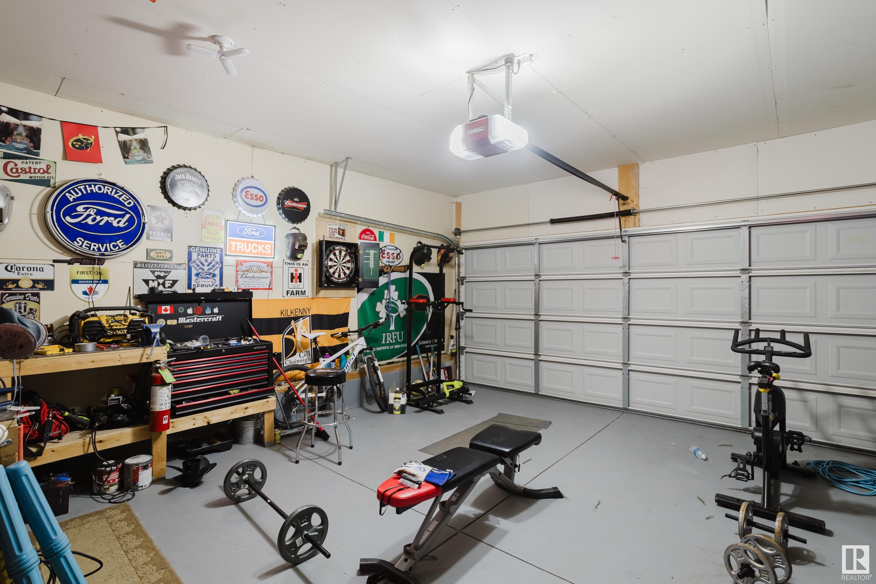      24 LAWSON BV , Spruce Grove,  ,T7X 4P1 ;  Listing Number: MLS E4419412