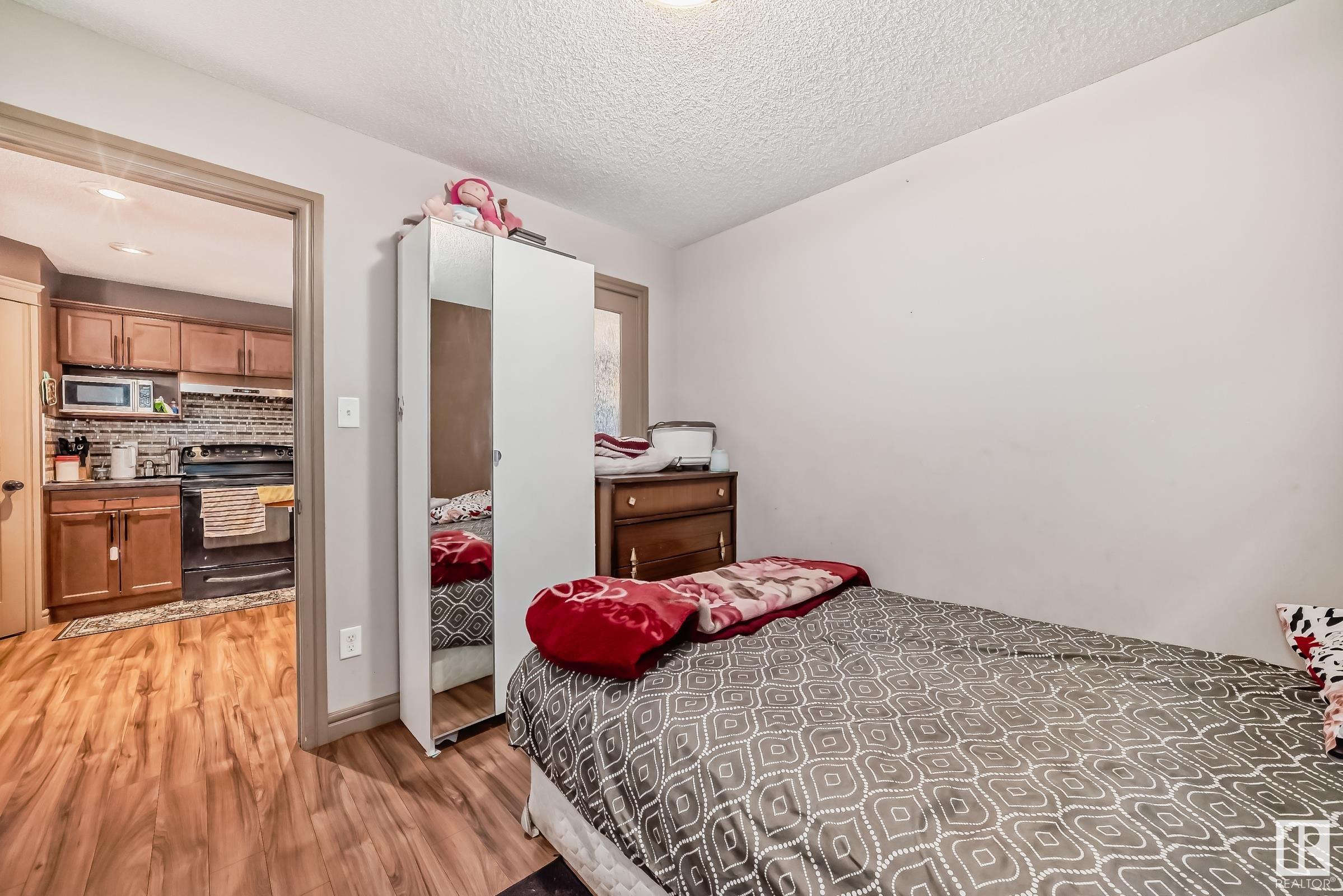      3125 17A AV NW , Edmonton,  ,T6T 0P5 ;  Listing Number: MLS E4419413