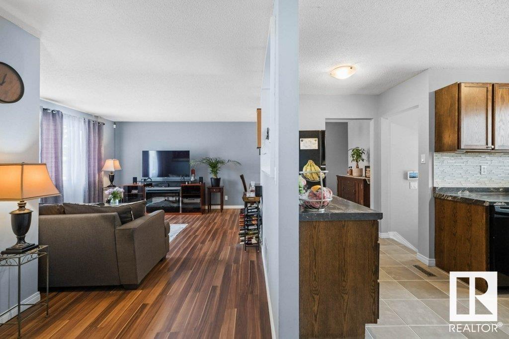      14516 95 St NW , Edmonton,  ,T5E 3Y8 ;  Listing Number: MLS E4419414