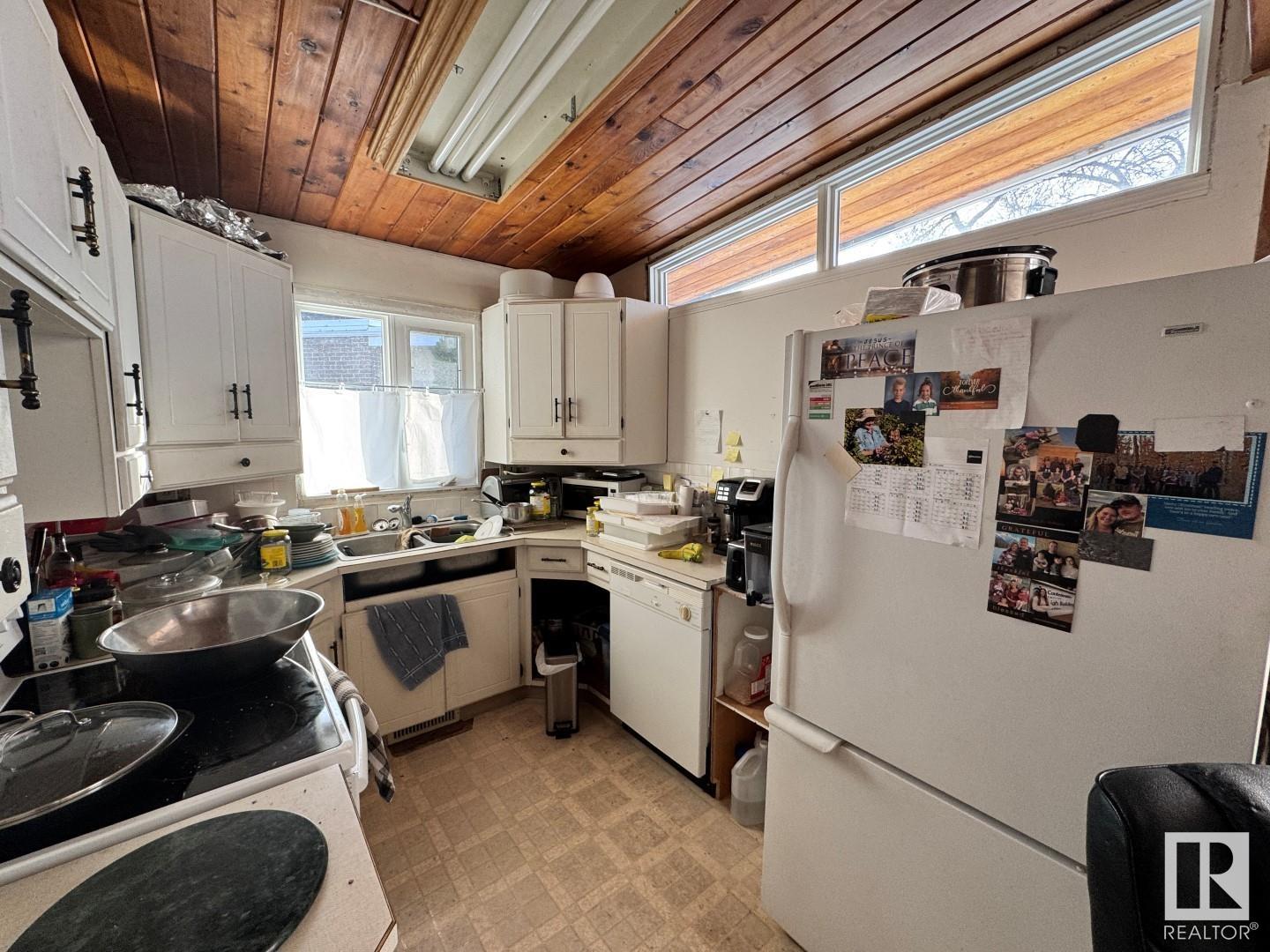      14627 60 ST NW , Edmonton,  ,T5A 1Z3 ;  Listing Number: MLS E4419416