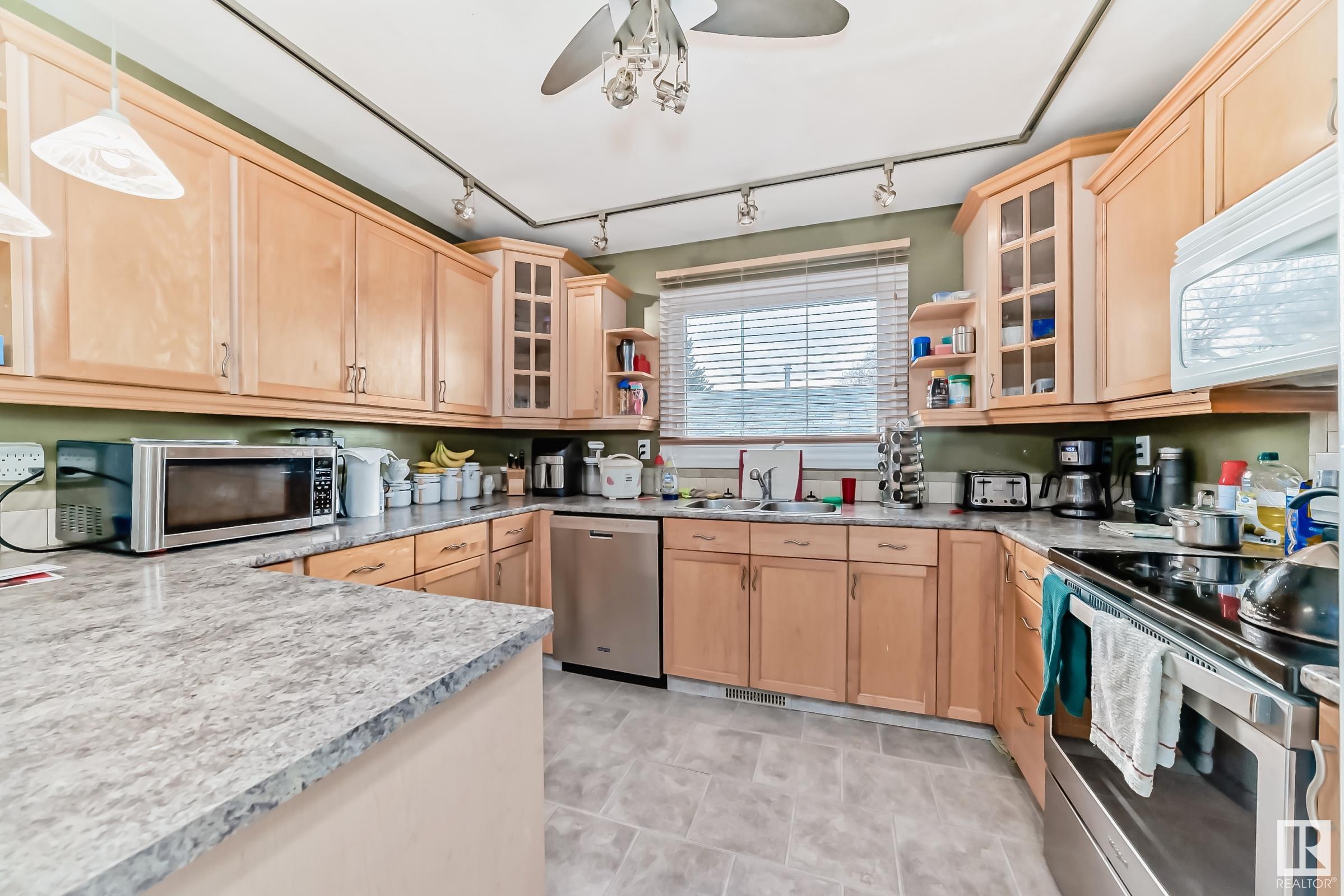      5112 14 AV NW , Edmonton,  ,T6L 1Z8 ;  Listing Number: MLS E4419417