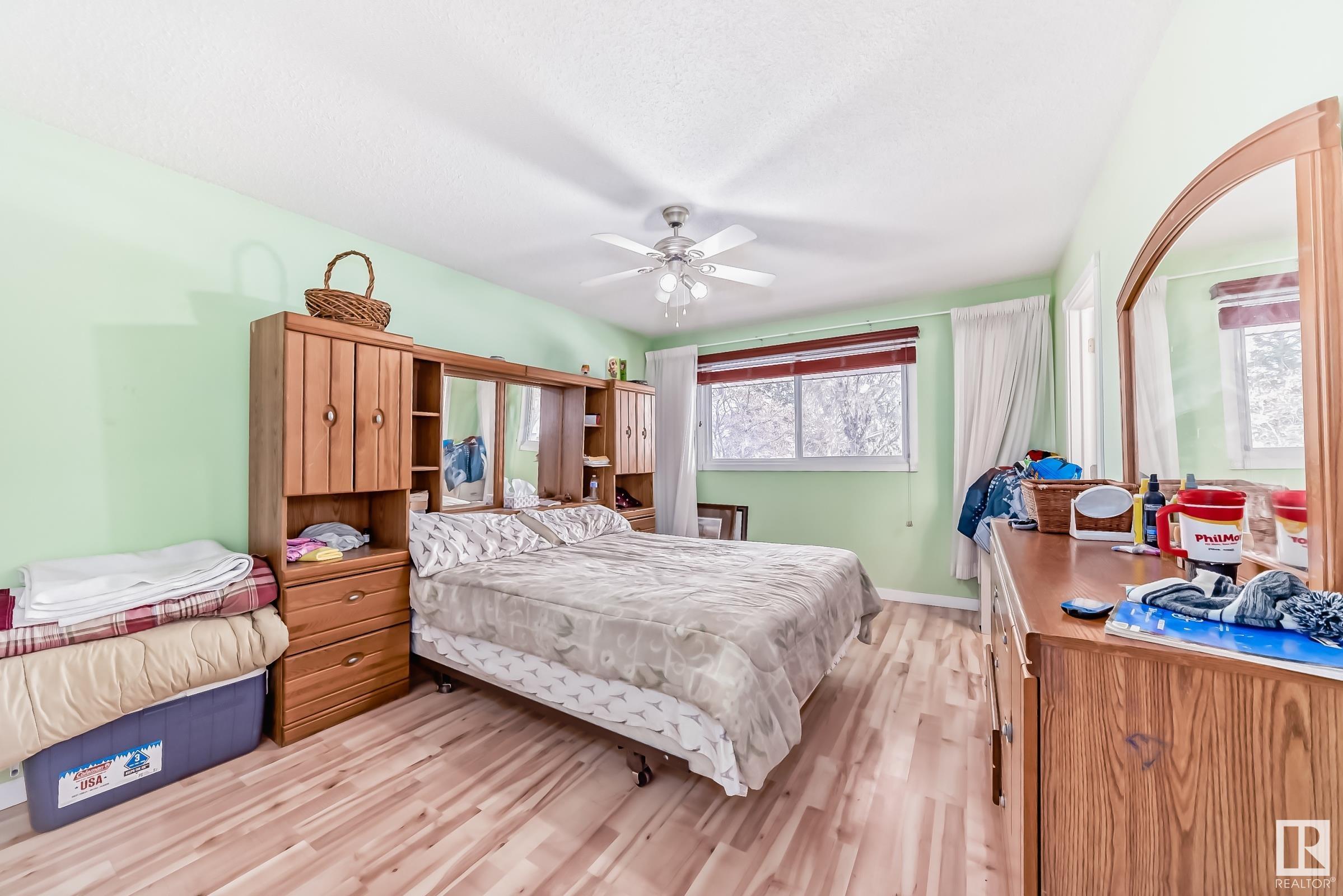      5112 14 AV NW , Edmonton,  ,T6L 1Z8 ;  Listing Number: MLS E4419417