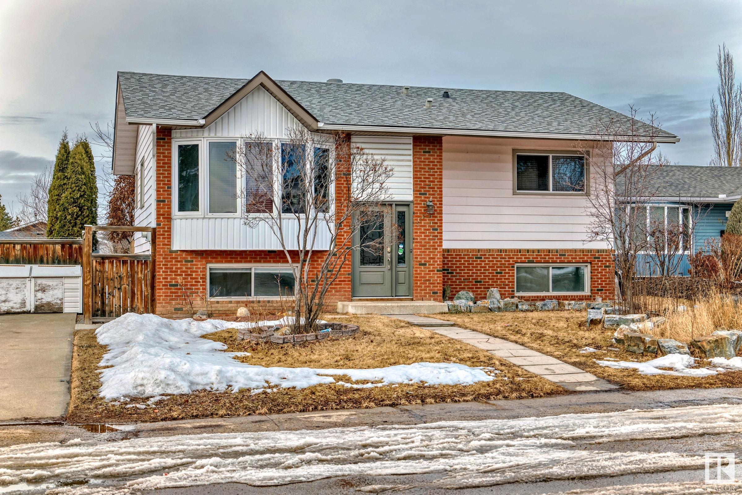      5112 14 AV NW , Edmonton,  ,T6L 1Z8 ;  Listing Number: MLS E4419417
