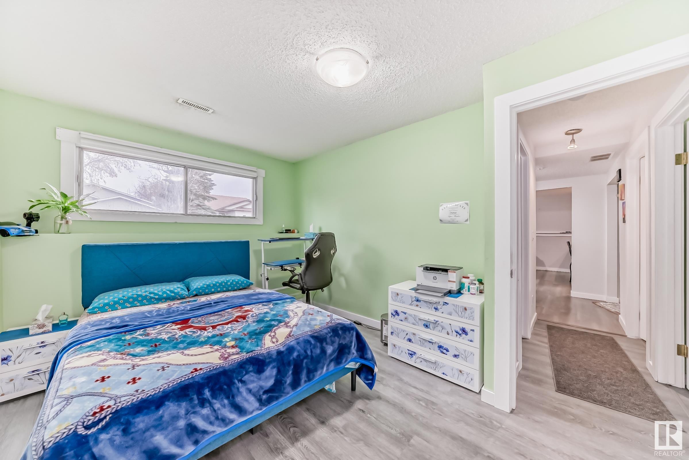      5112 14 AV NW , Edmonton,  ,T6L 1Z8 ;  Listing Number: MLS E4419417