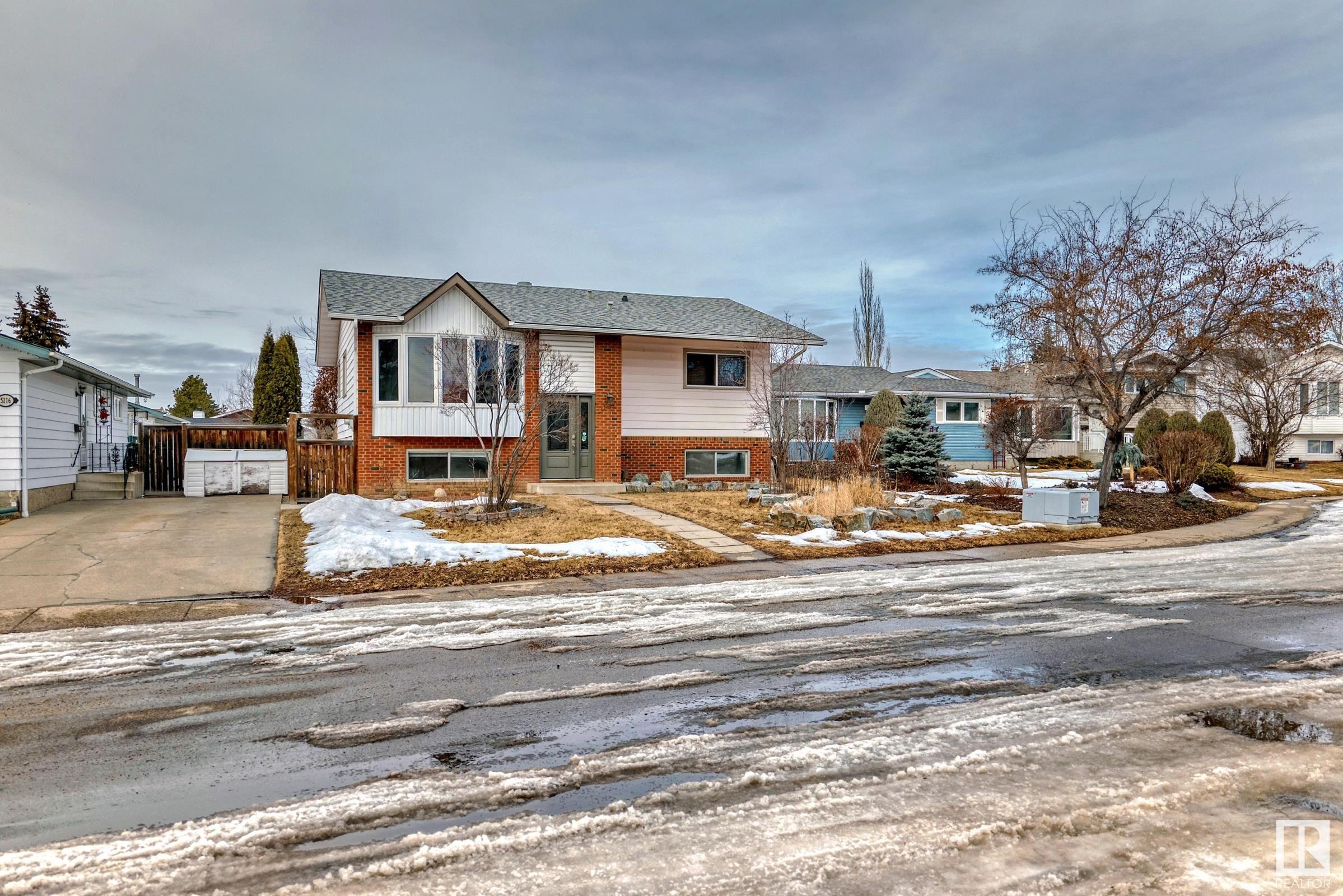      5112 14 AV NW , Edmonton,  ,T6L 1Z8 ;  Listing Number: MLS E4419417