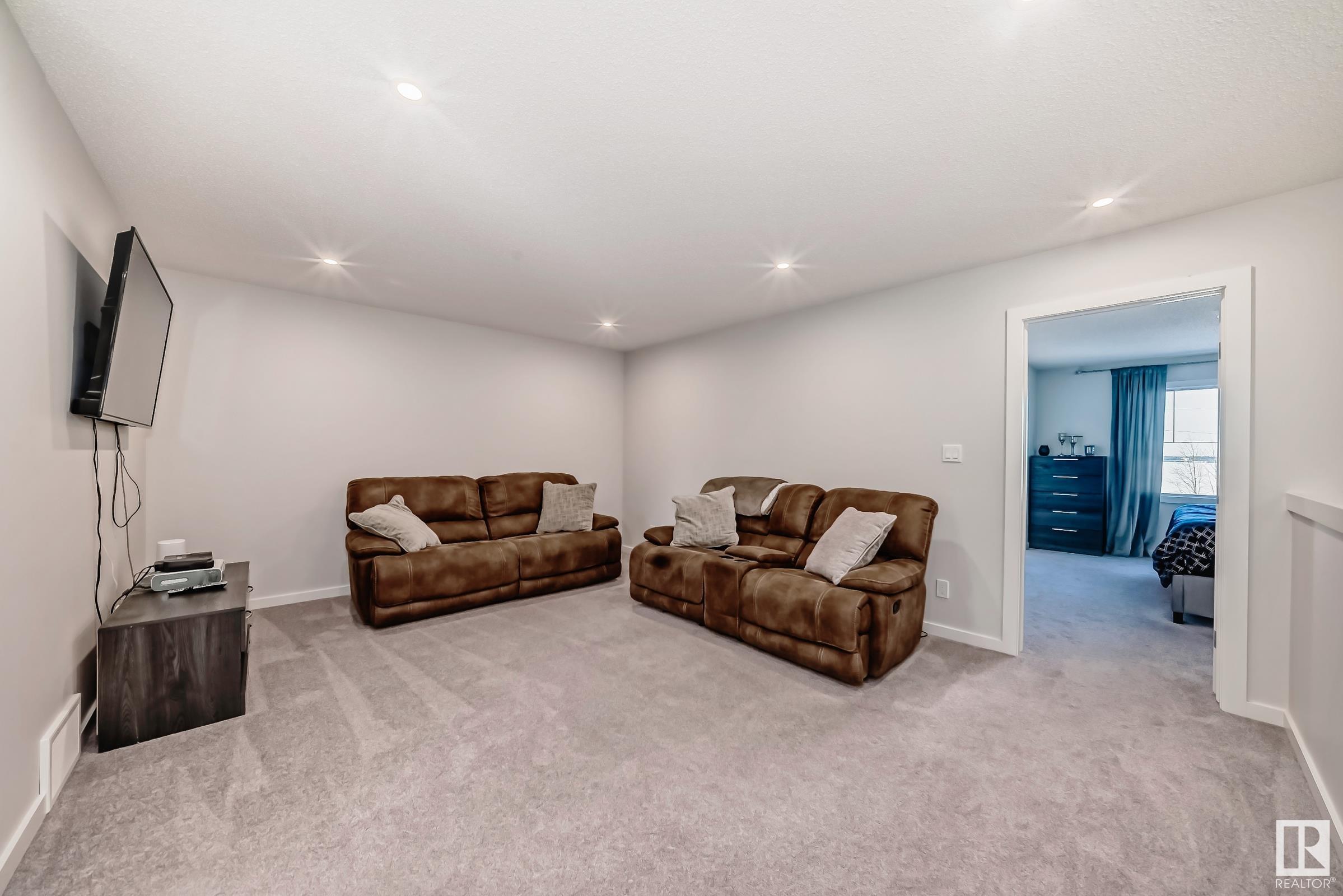      155 Larch CR SW , Leduc,  ,T9E 1N3 ;  Listing Number: MLS E4419421