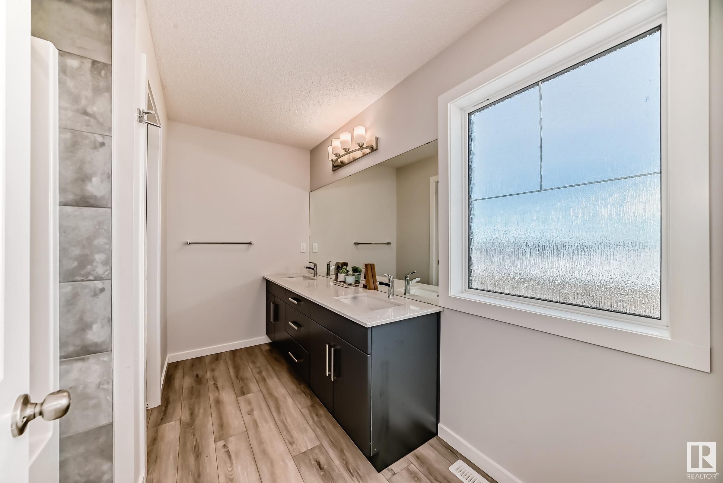      155 Larch CR SW , Leduc,  ,T9E 1N3 ;  Listing Number: MLS E4419421
