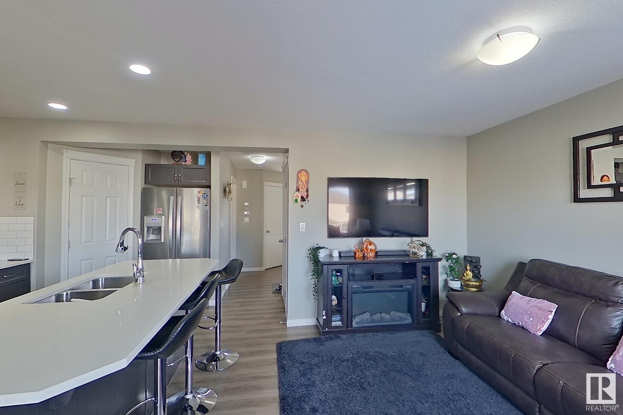      5122 20 AV SW , Edmonton,  ,T6X 1V6 ;  Listing Number: MLS E4419430