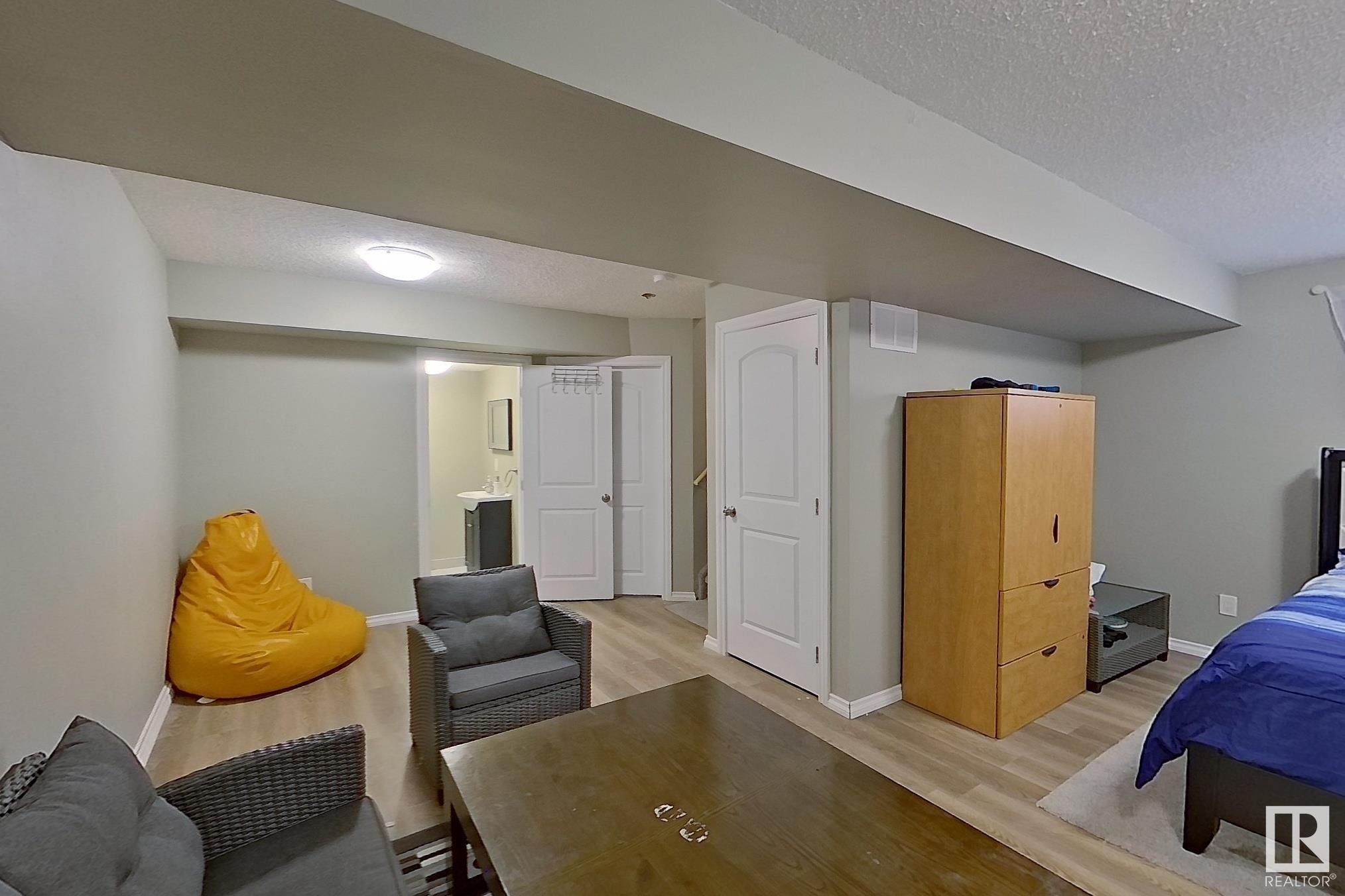      5122 20 AV SW , Edmonton,  ,T6X 1V6 ;  Listing Number: MLS E4419430