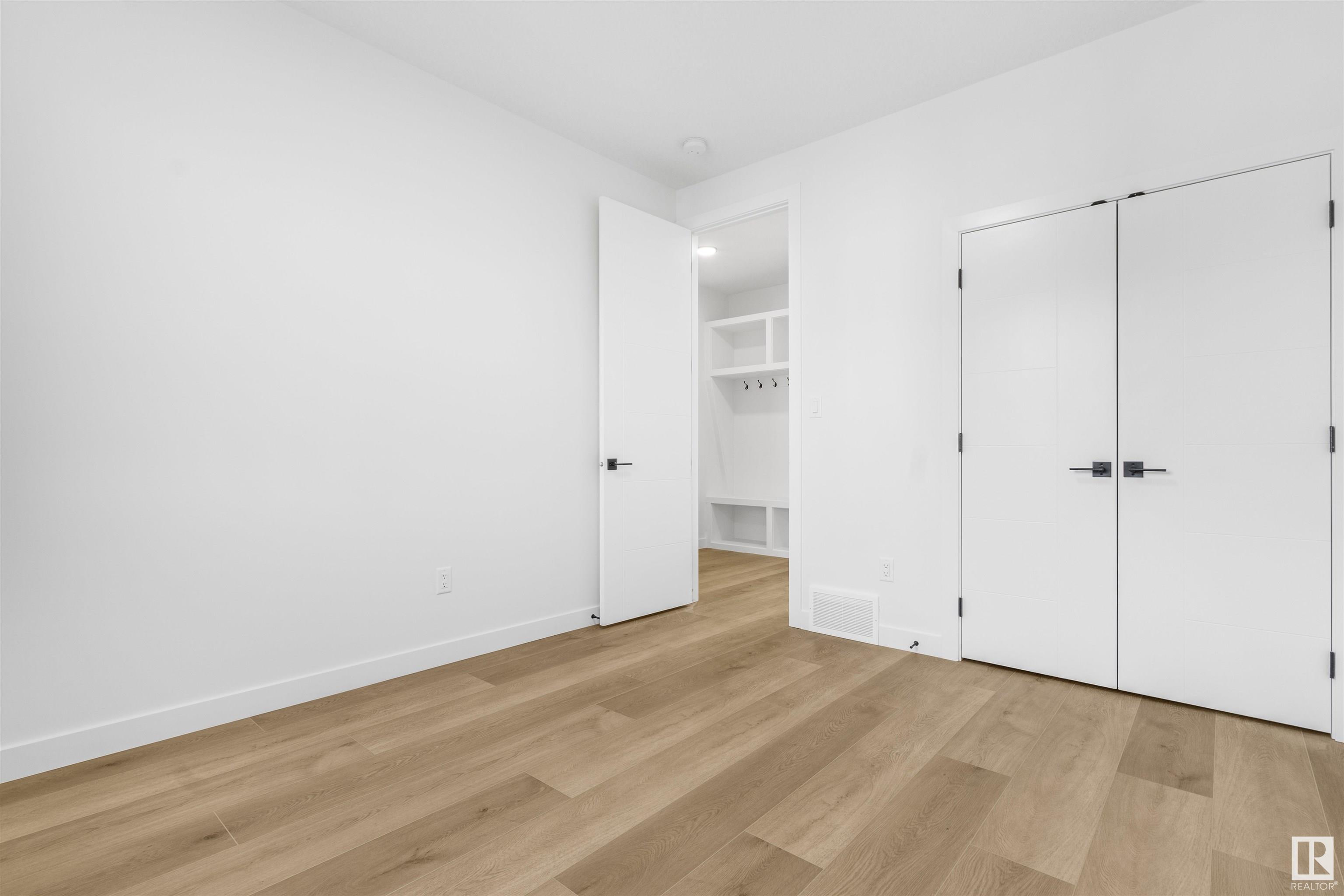      235 166 AV NE , Edmonton,  ,T5Y 4J2 ;  Listing Number: MLS E4419434