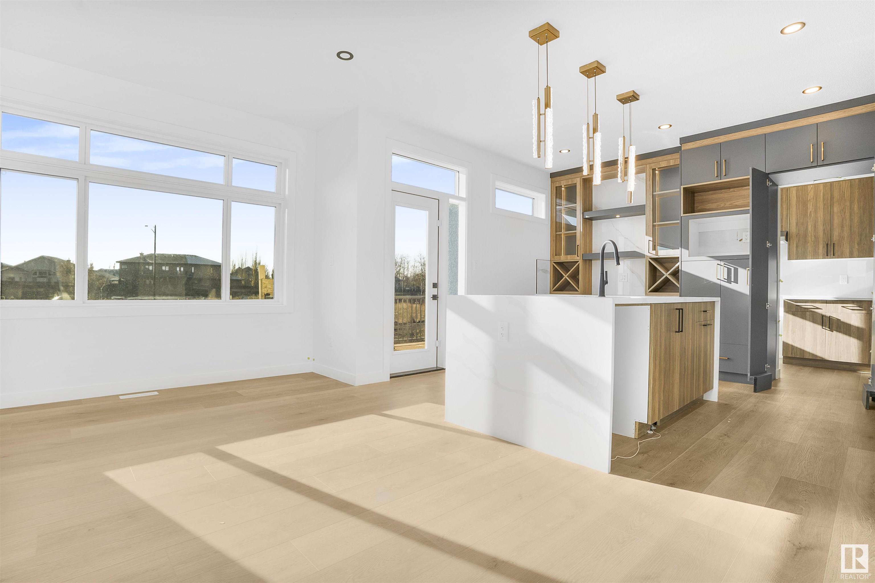      235 166 AV NE , Edmonton,  ,T5Y 4J2 ;  Listing Number: MLS E4419434