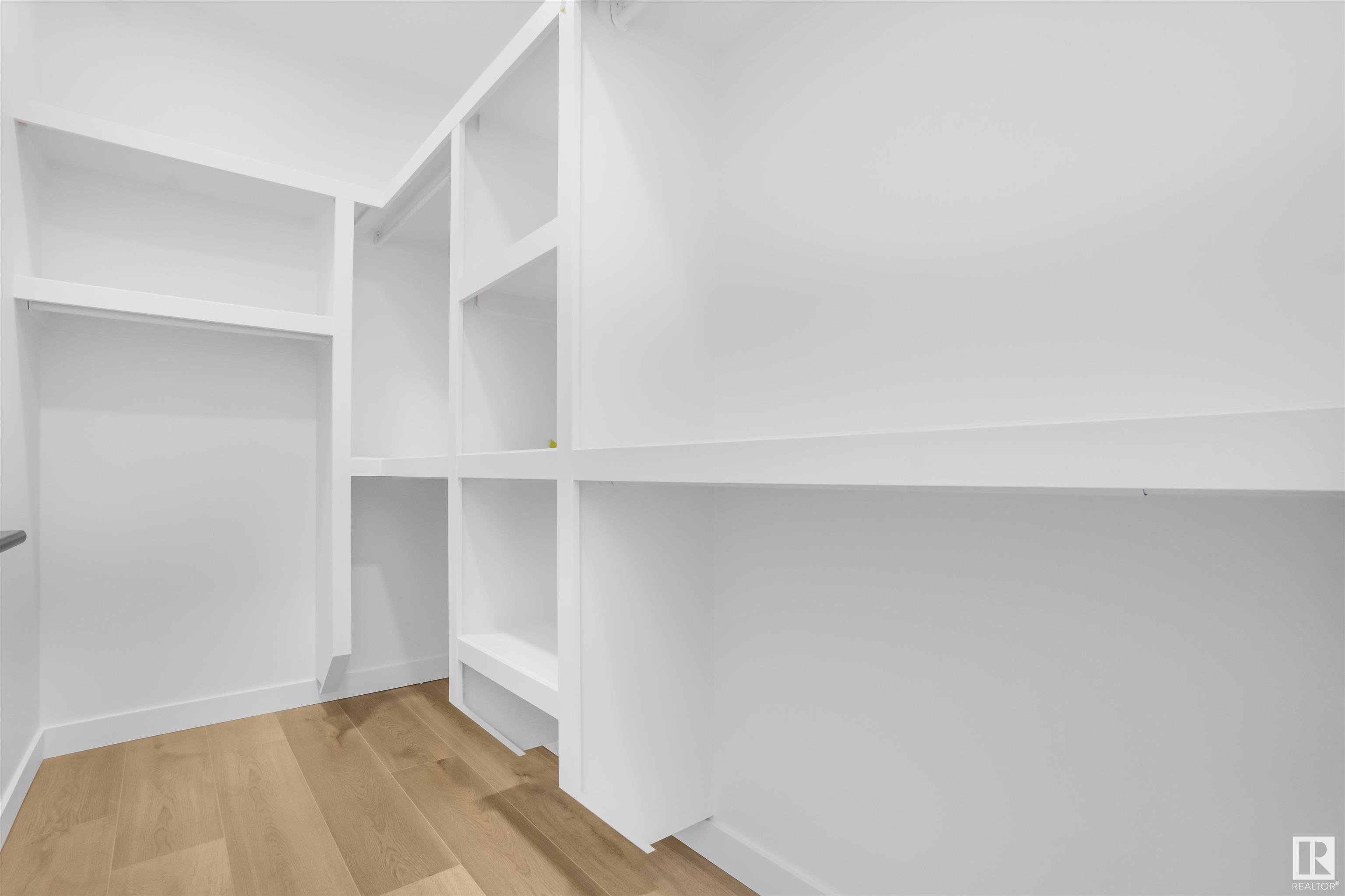      235 166 AV NE , Edmonton,  ,T5Y 4J2 ;  Listing Number: MLS E4419434