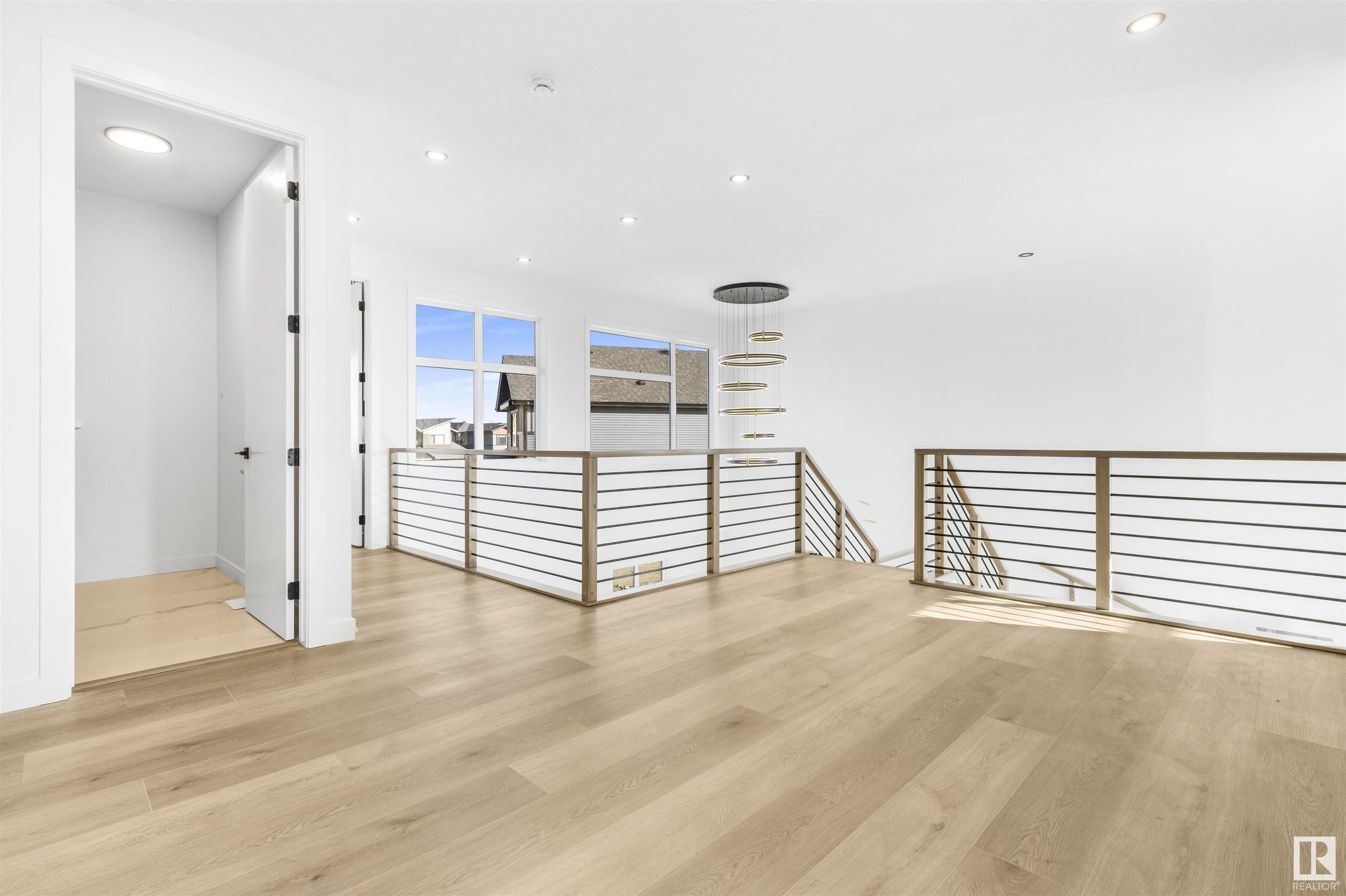      235 166 AV NE , Edmonton,  ,T5Y 4J2 ;  Listing Number: MLS E4419434