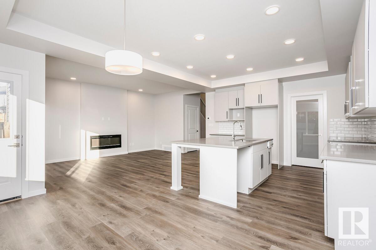      19 ASHBURY CR , Spruce Grove,  ,T7X 3C6 ;  Listing Number: MLS E4419437
