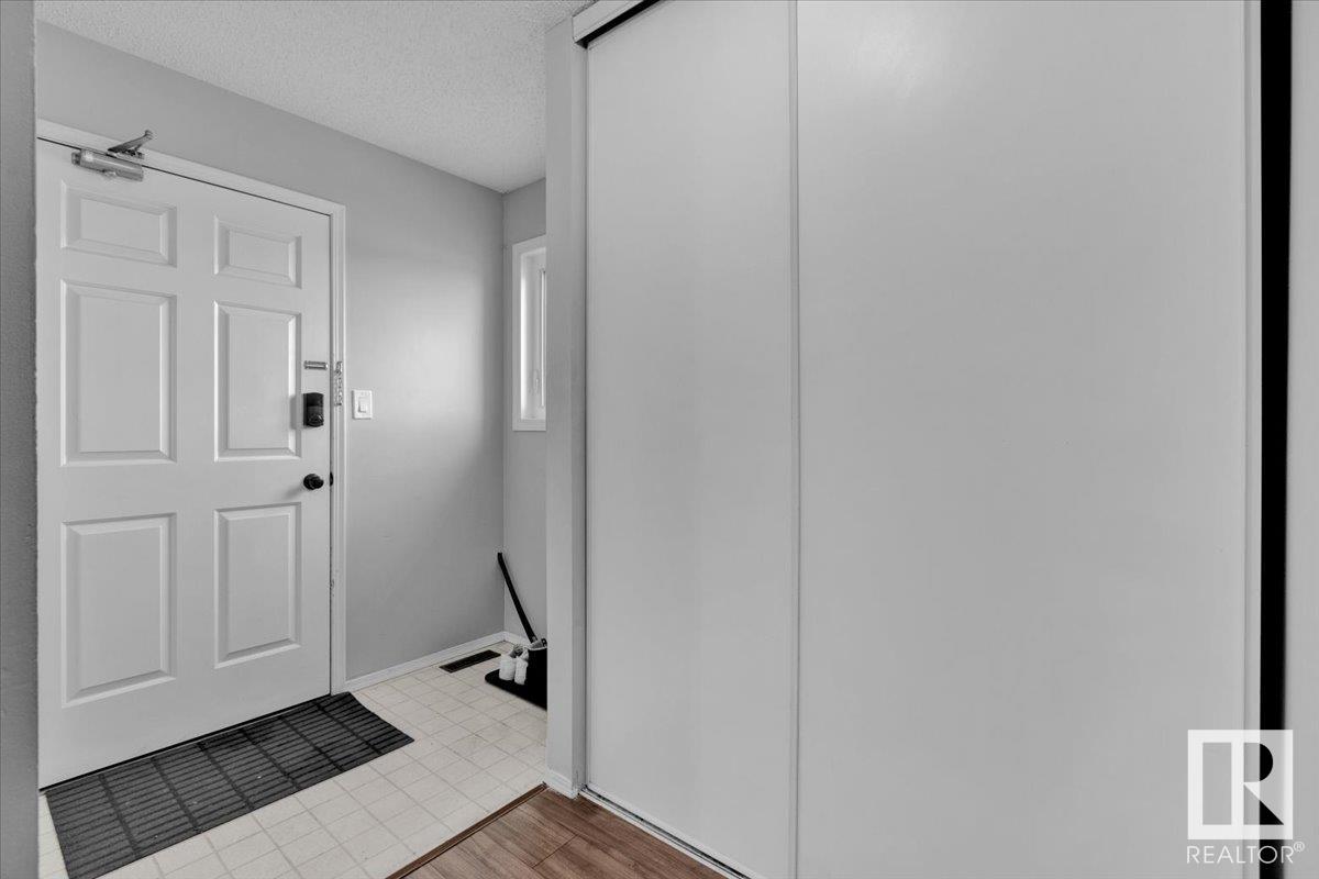      #113 9007 106A AV NW , Edmonton,  ,T5H 3Y7 ;  Listing Number: MLS E4419440