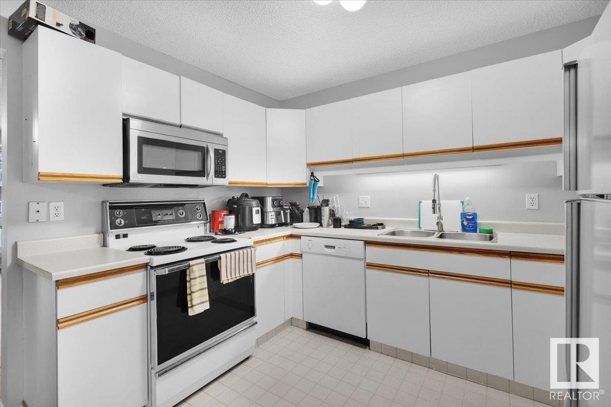      #113 9007 106A AV NW , Edmonton,  ,T5H 3Y7 ;  Listing Number: MLS E4419440