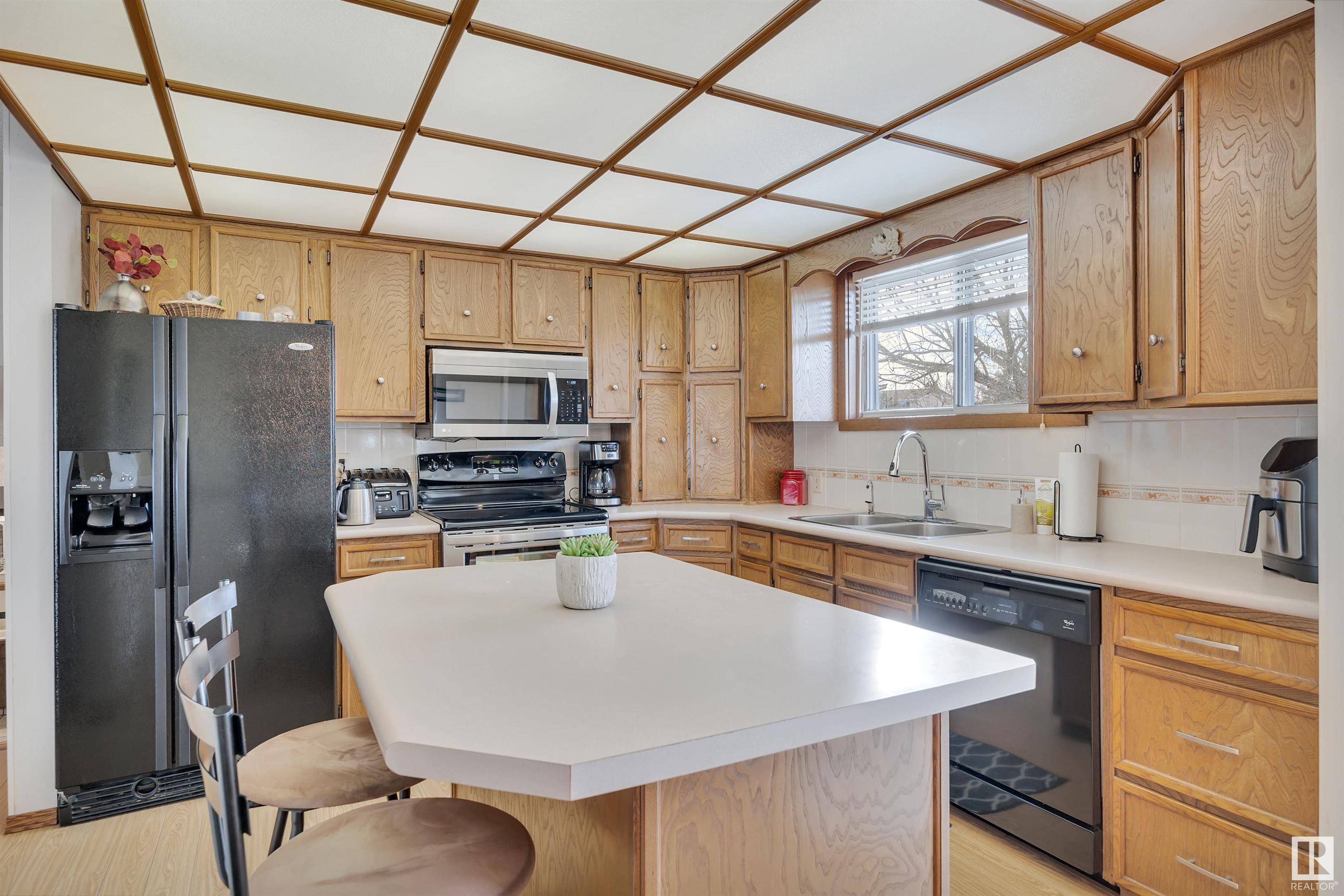     4026 39 ST , Leduc,  ,T9E 4V8 ;  Listing Number: MLS E4419445