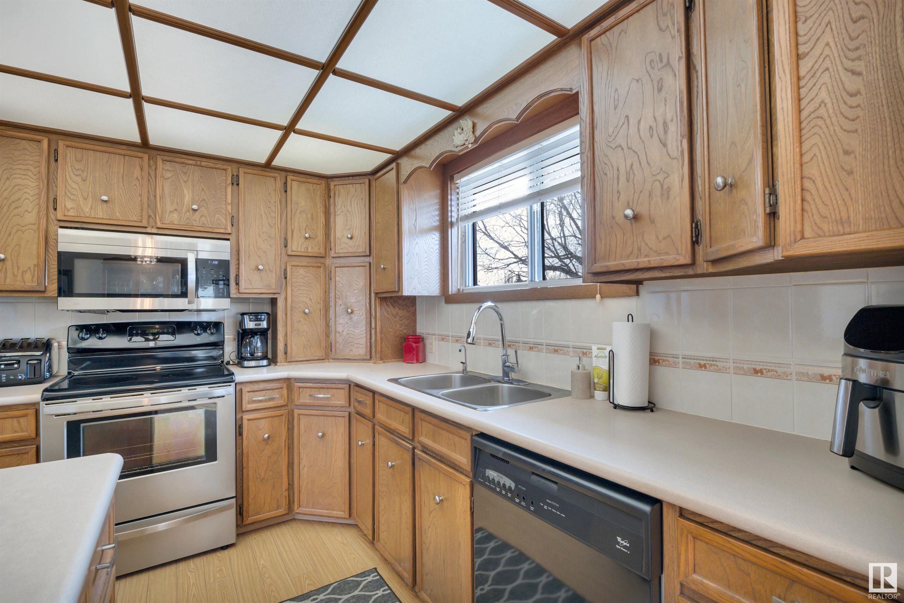      4026 39 ST , Leduc,  ,T9E 4V8 ;  Listing Number: MLS E4419445