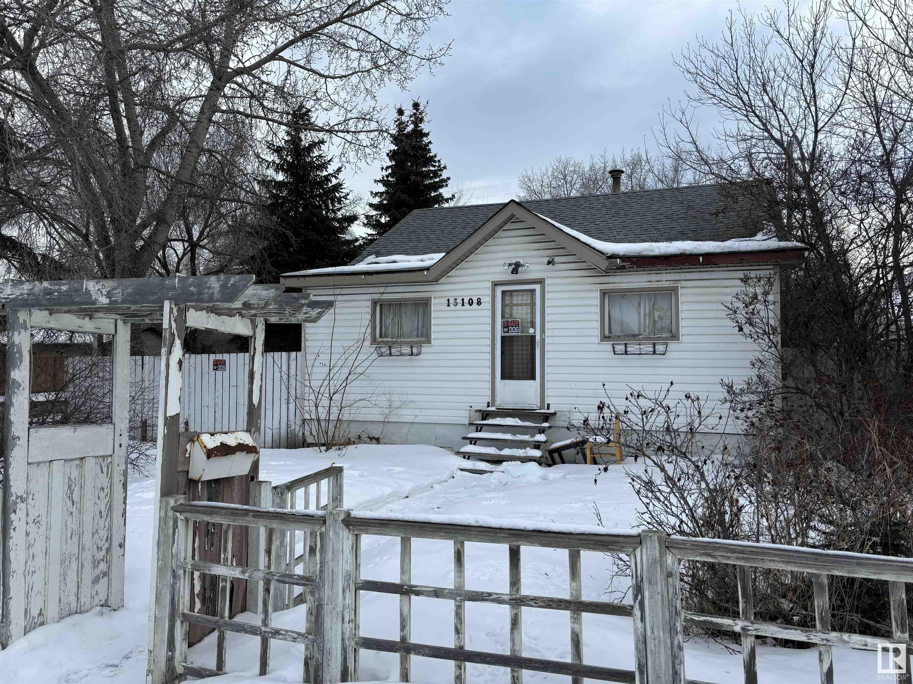      13108 66 ST NW , Edmonton,  ,T5C 0A8 ;  Listing Number: MLS E4419452