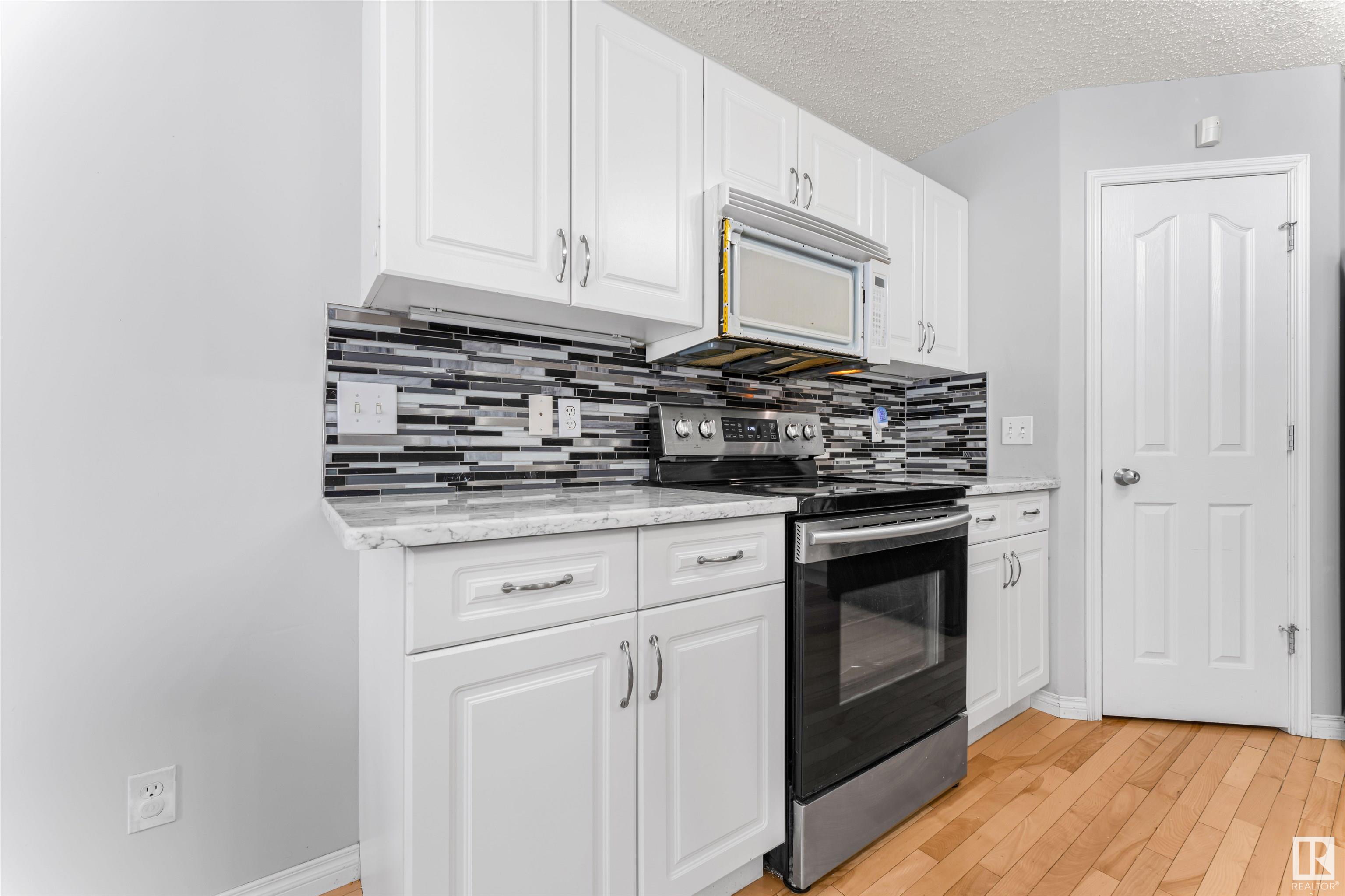      6005 47 AV , Beaumont,  ,T4X 0C9 ;  Listing Number: MLS E4419464