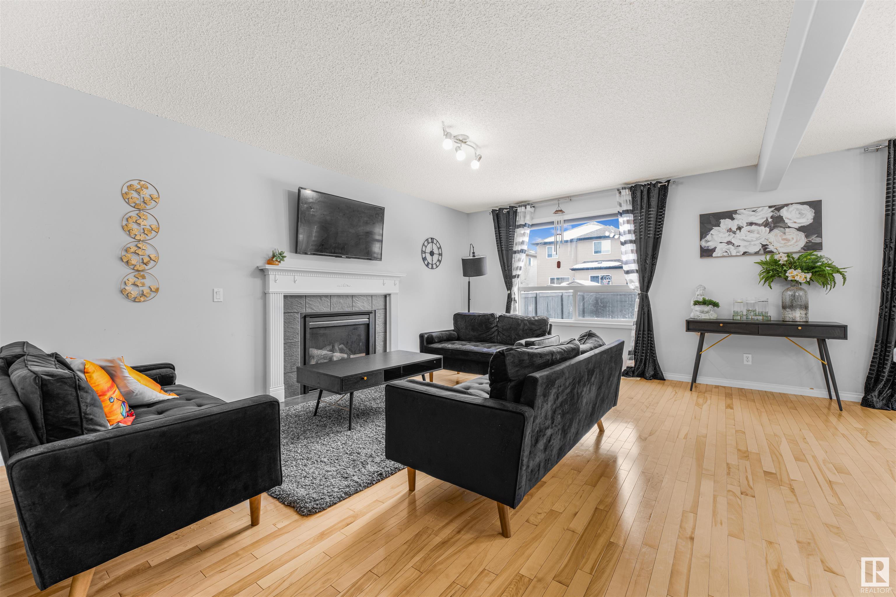      6005 47 AV , Beaumont,  ,T4X 0C9 ;  Listing Number: MLS E4419464