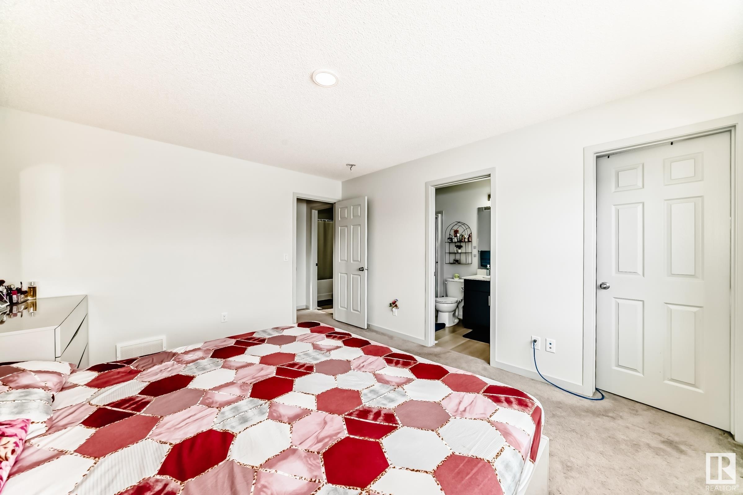     9804 227 ST NW , Edmonton,  ,T5T 7T9 ;  Listing Number: MLS E4419467