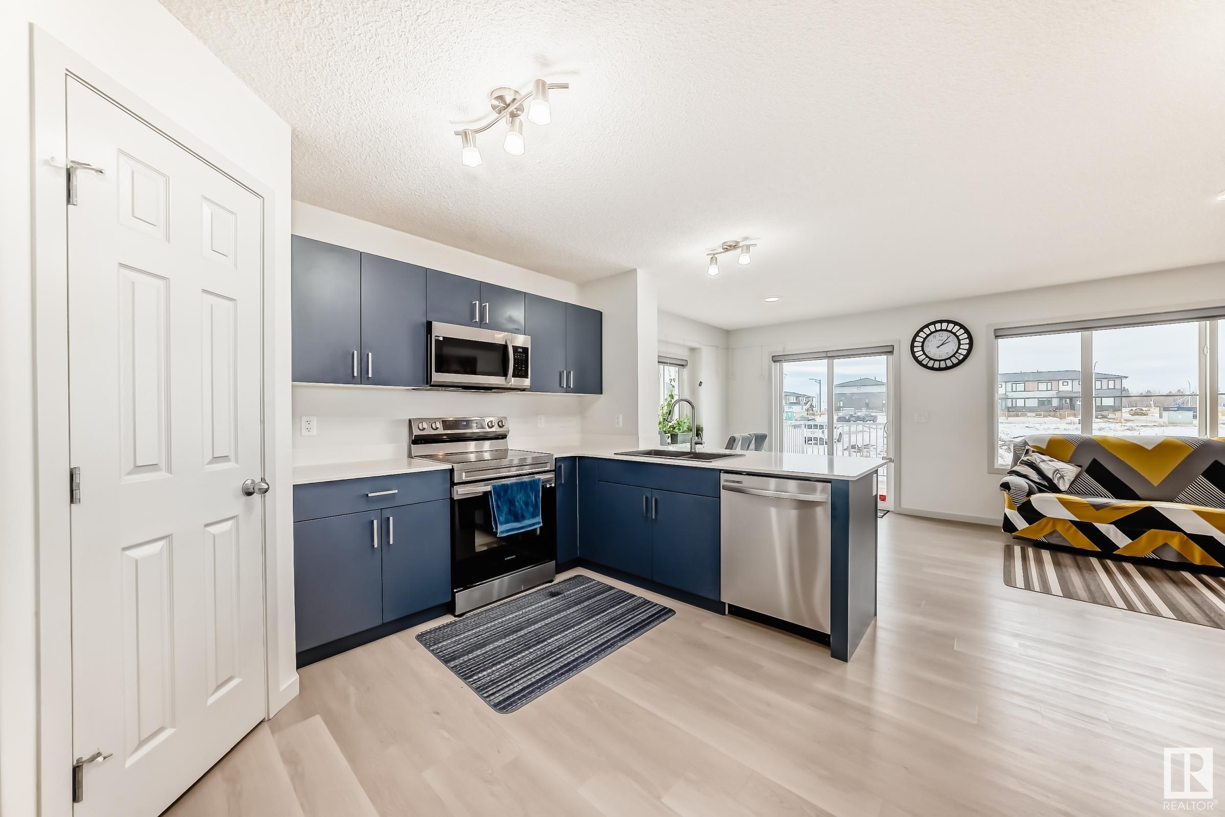      9804 227 ST NW , Edmonton,  ,T5T 7T9 ;  Listing Number: MLS E4419467