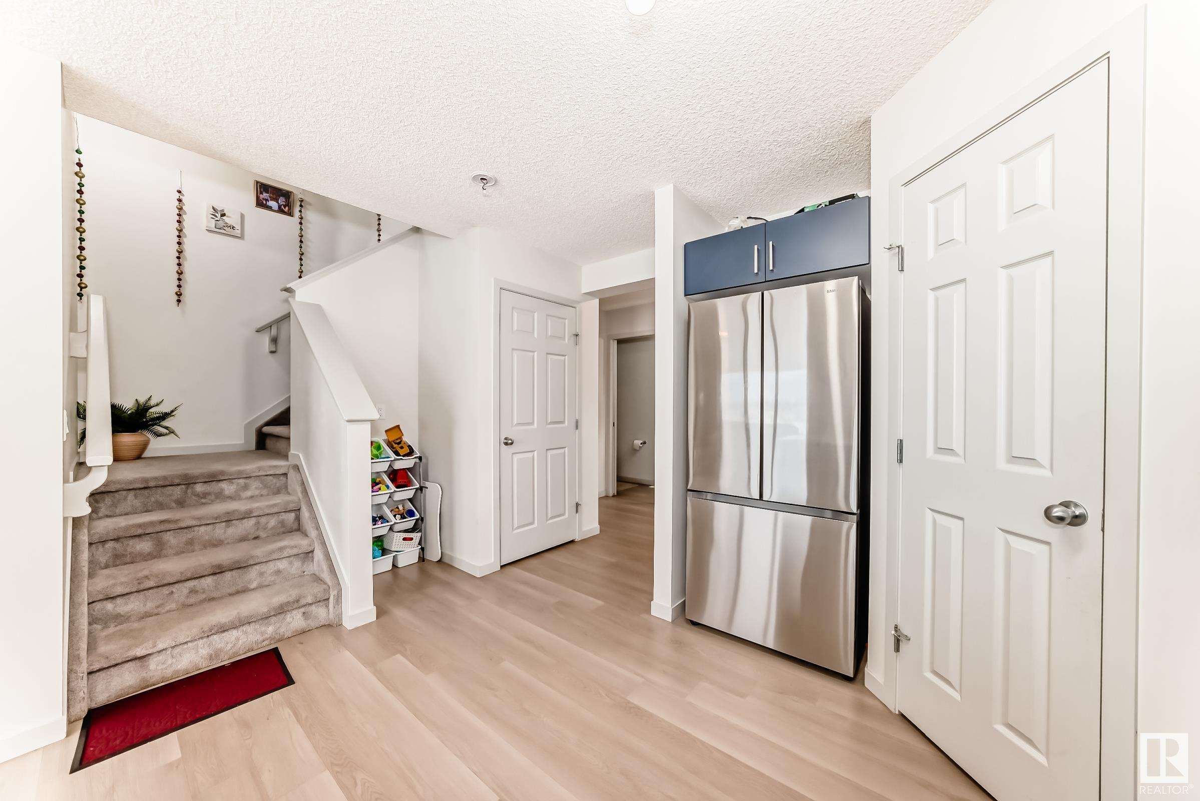      9804 227 ST NW , Edmonton,  ,T5T 7T9 ;  Listing Number: MLS E4419467