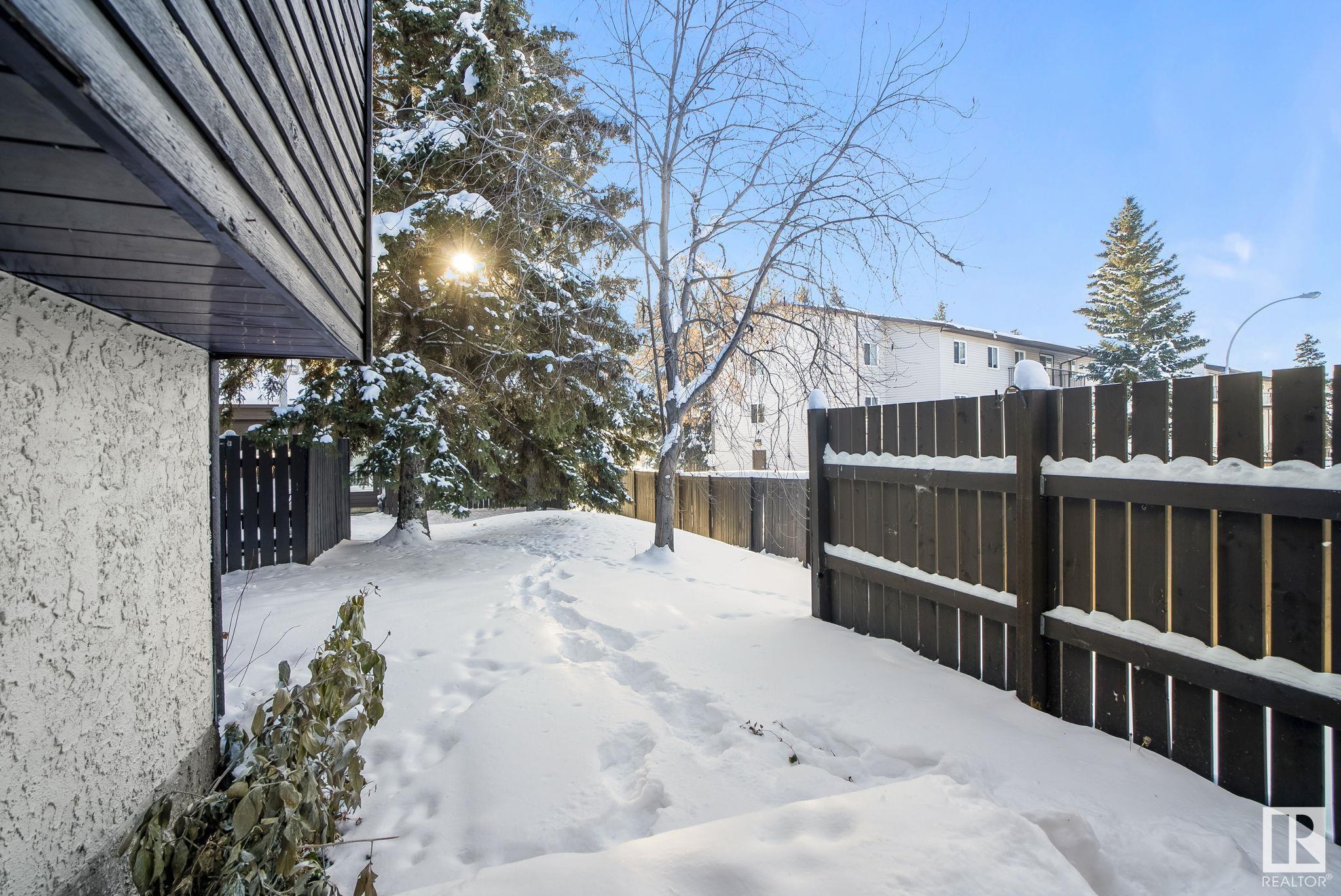      6091 35a AV NW , Edmonton,  ,T6L 1G7 ;  Listing Number: MLS E4419474