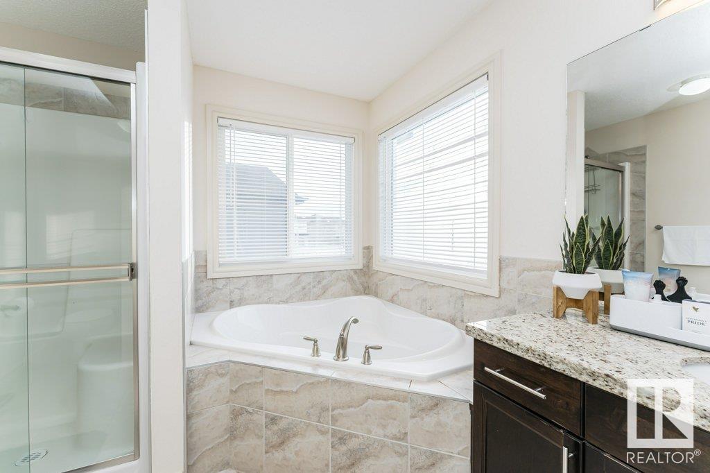      11445 14A AV SW , Edmonton,  ,T6W 0N3 ;  Listing Number: MLS E4419481