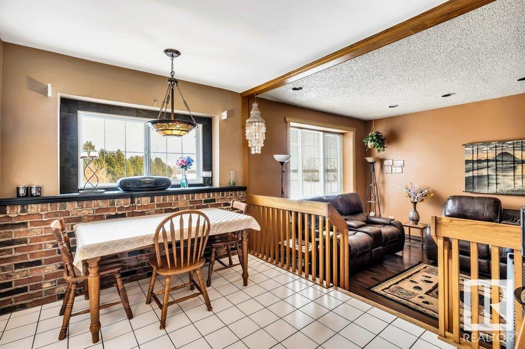      5 27317 TWP RD 522 , Rural Parkland County,  ,T7X 2T5 ;  Listing Number: MLS E4419493