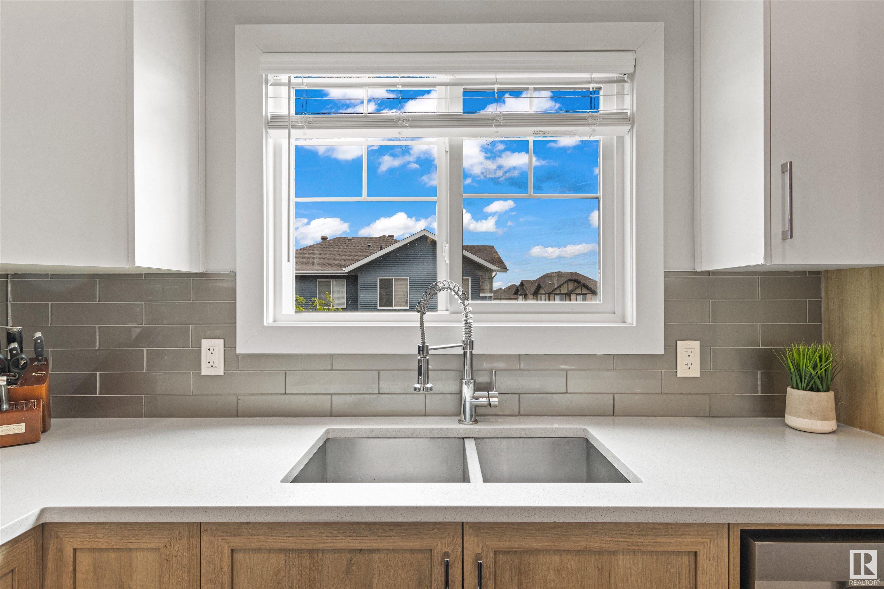     #3 230 EDGEMONT RD NW , Edmonton,  ,T6M 0Y8 ;  Listing Number: MLS E4419495