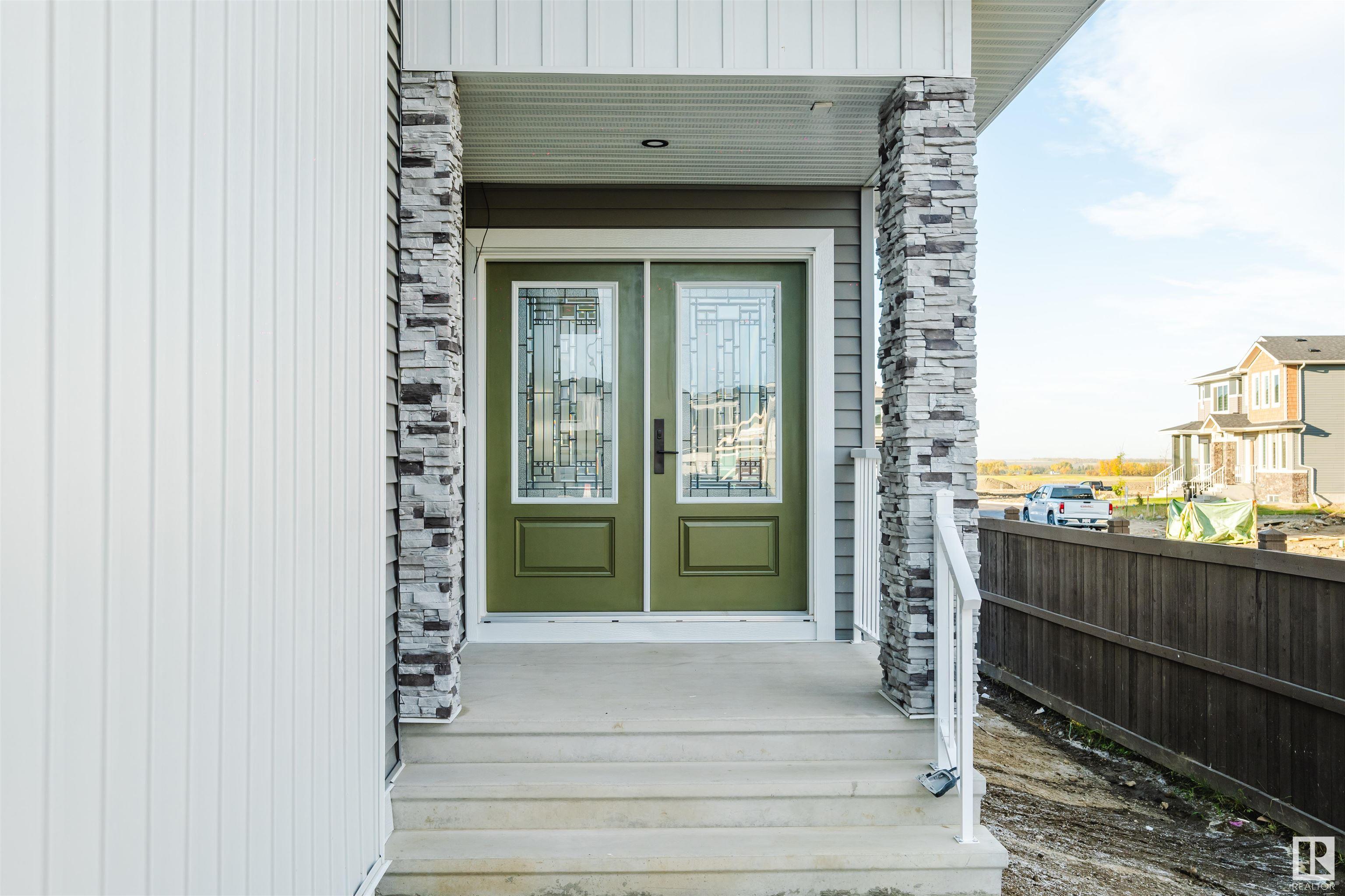      54 PRESCOTT BV , Spruce Grove,  ,T7X 2W8 ;  Listing Number: MLS E4419500