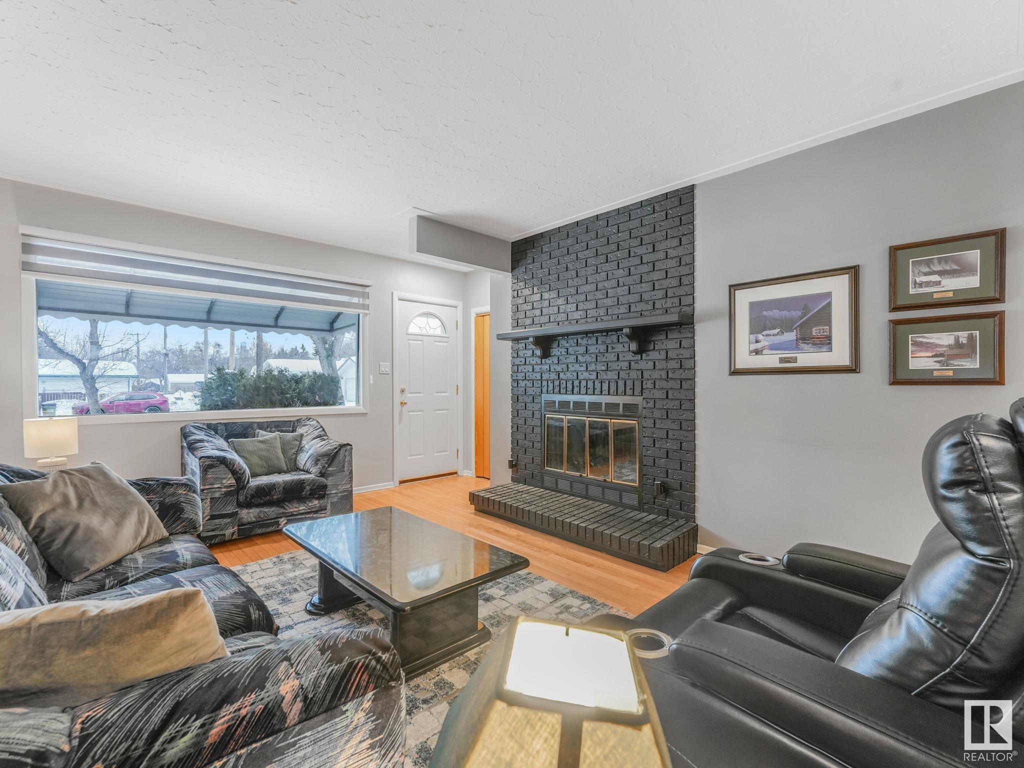      9314 120 AV NW , Edmonton,  ,T5G 0K6 ;  Listing Number: MLS E4419511