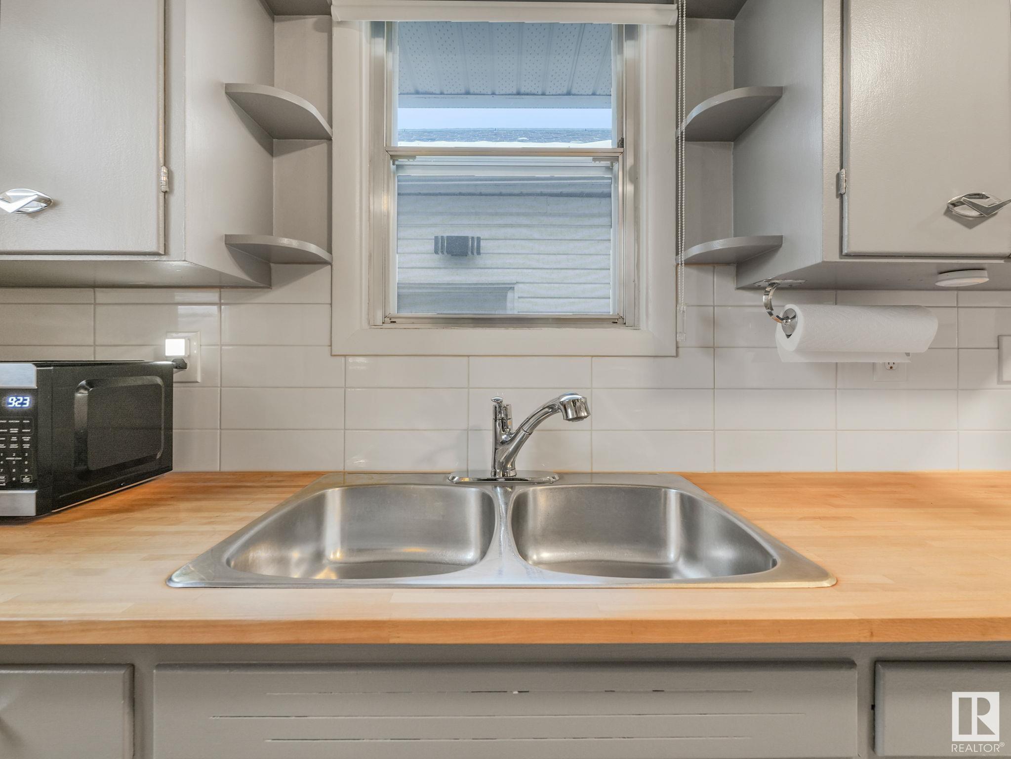      9314 120 AV NW , Edmonton,  ,T5G 0K6 ;  Listing Number: MLS E4419511