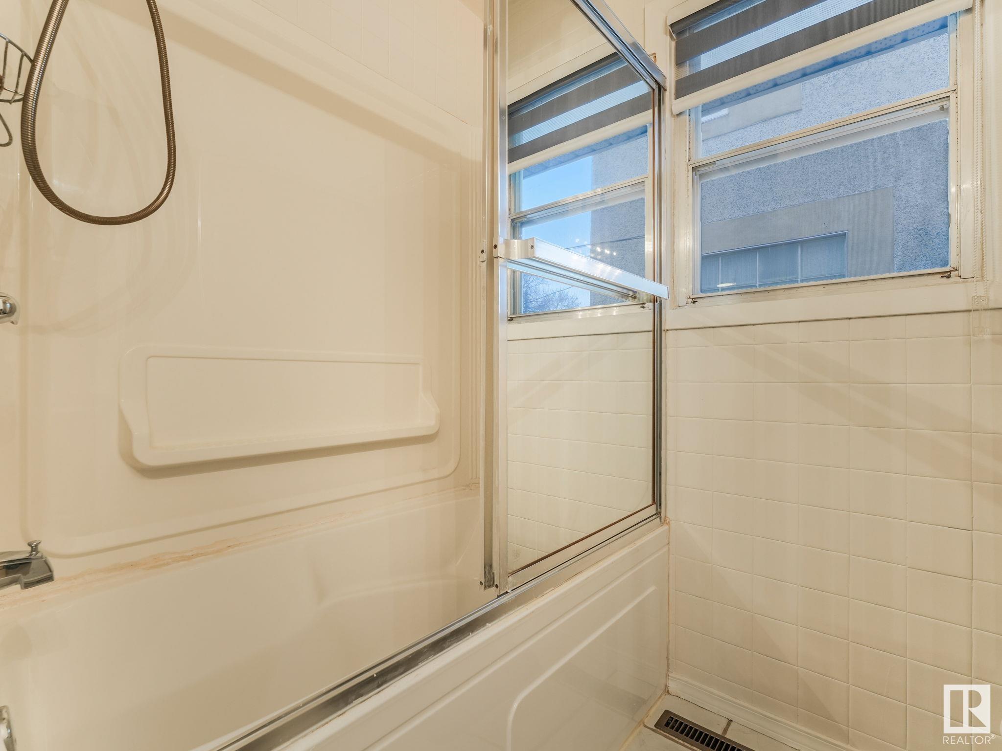      9314 120 AV NW , Edmonton,  ,T5G 0K6 ;  Listing Number: MLS E4419511