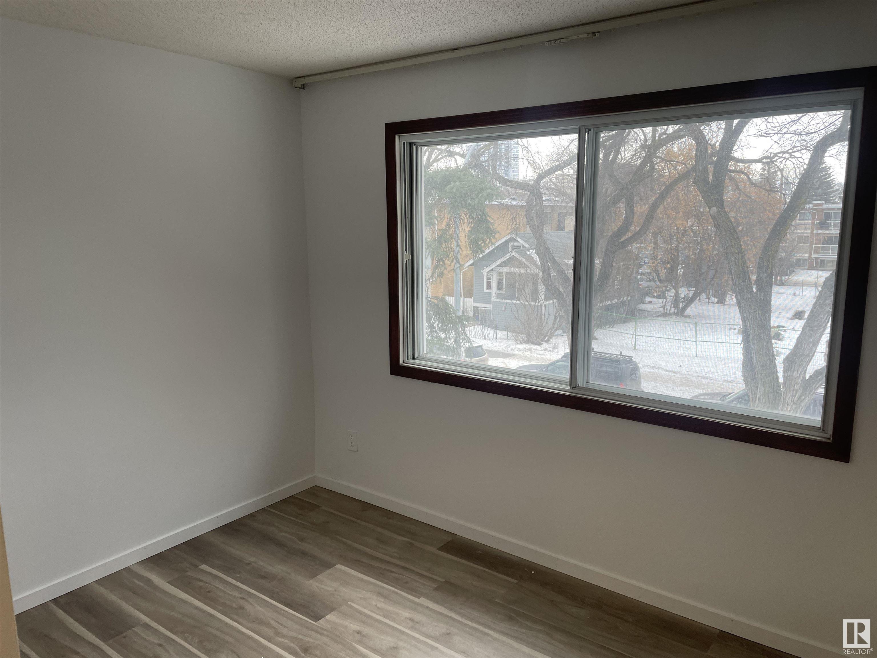      10331 122 ST NW , Edmonton,  ,T5N 1M1 ;  Listing Number: MLS E4419514
