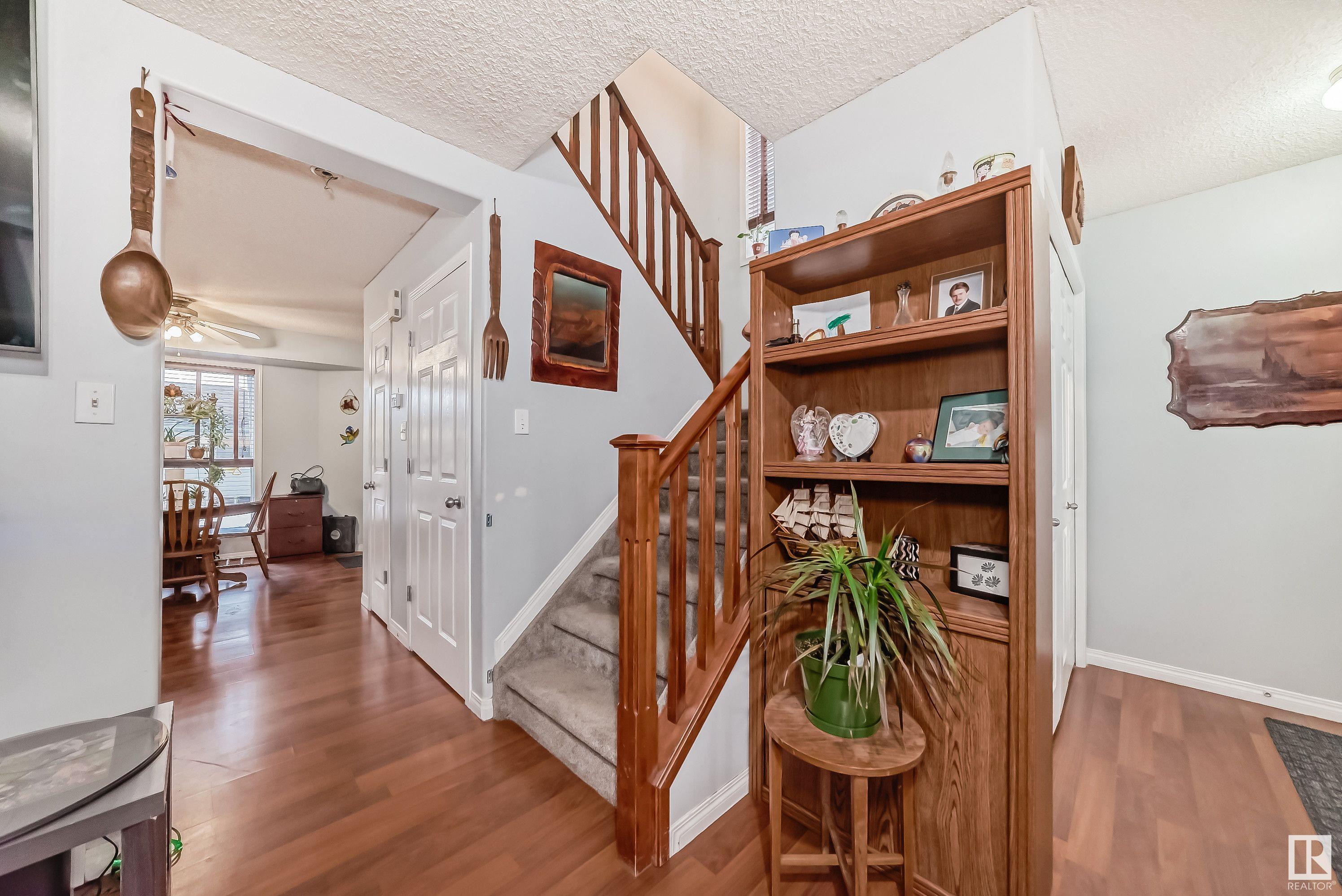      2536 30 Ave NW , Edmonton,  ,T6T 2A1 ;  Listing Number: MLS E4419515