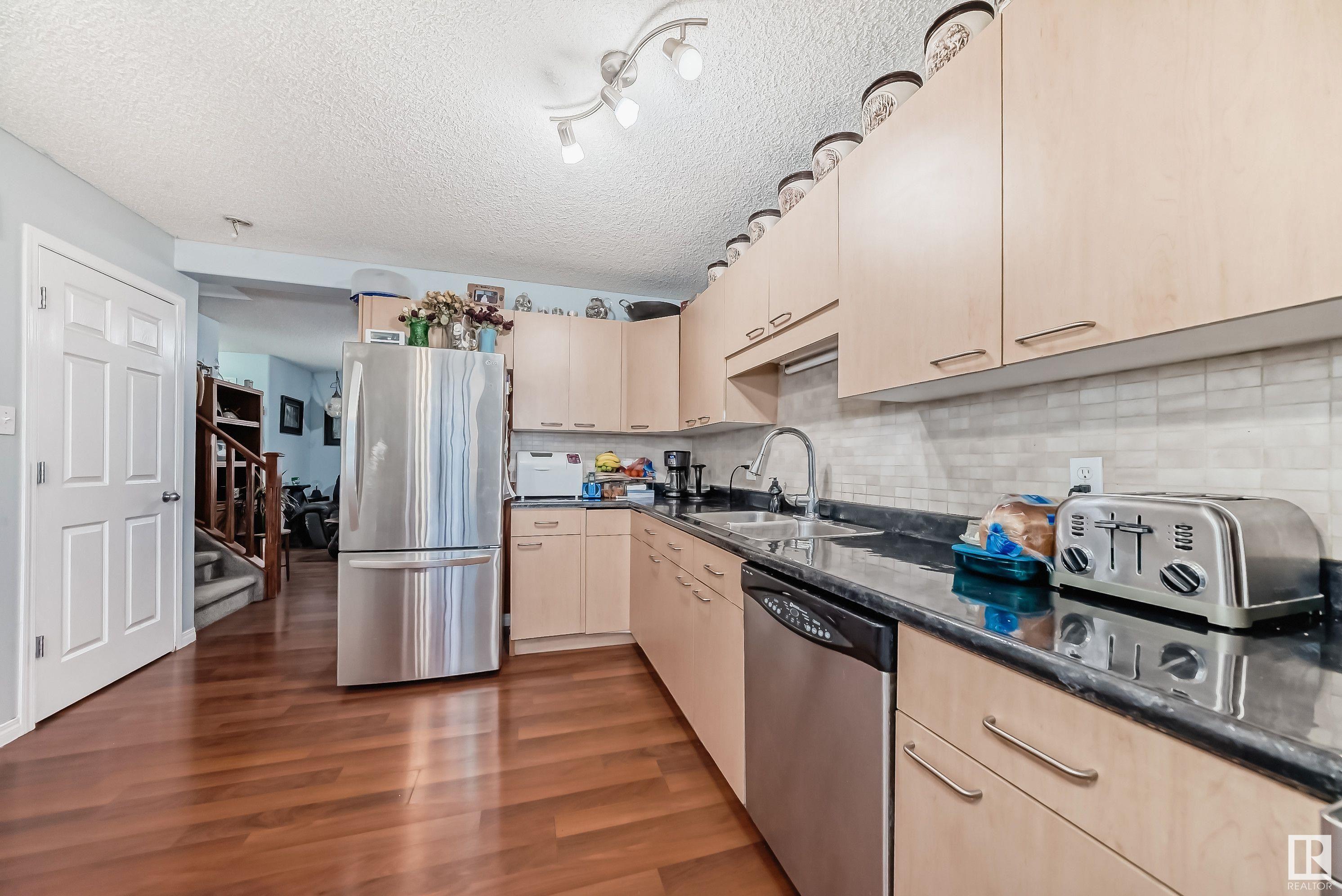      2536 30 Ave NW , Edmonton,  ,T6T 2A1 ;  Listing Number: MLS E4419515